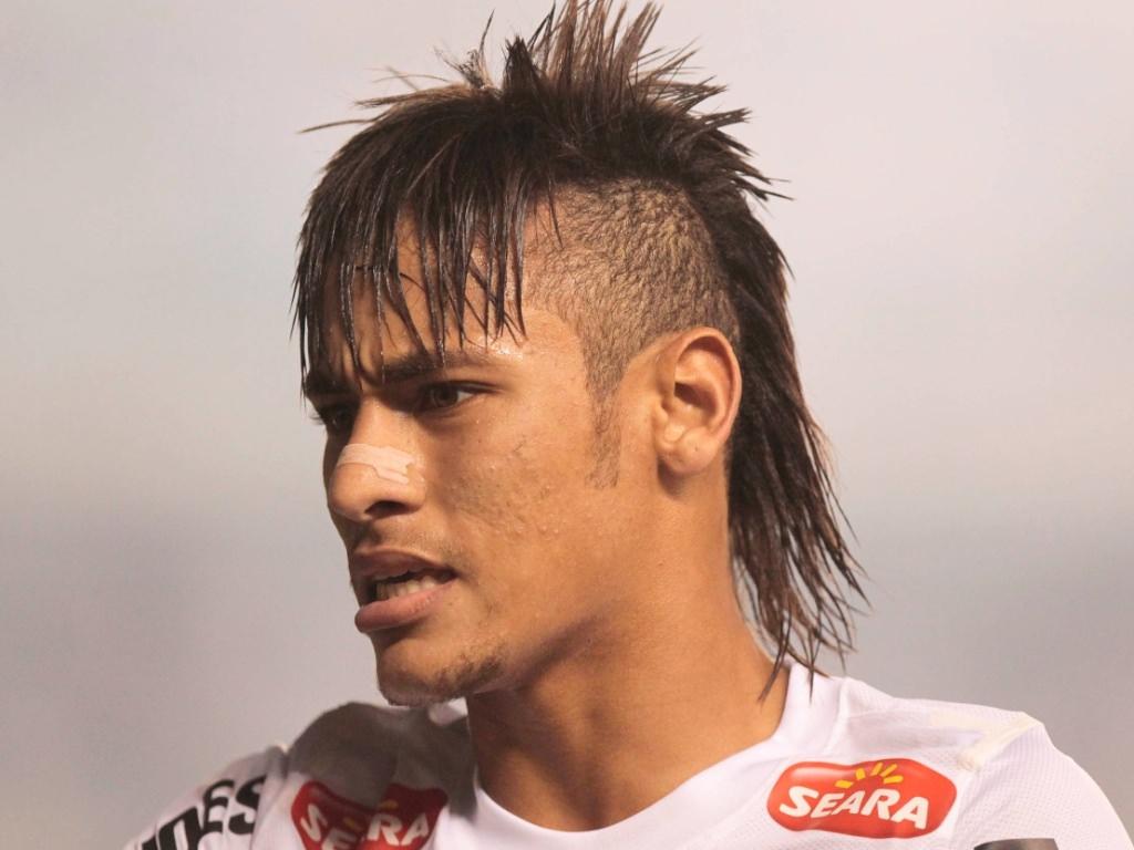 Neymar Hairstyles Picture and Tutorial From Year to Year