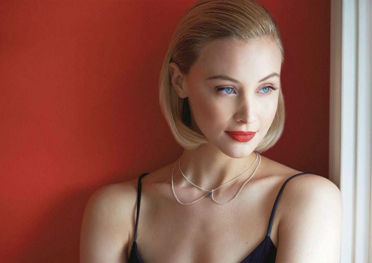 Sarah Gadon wallpaper
