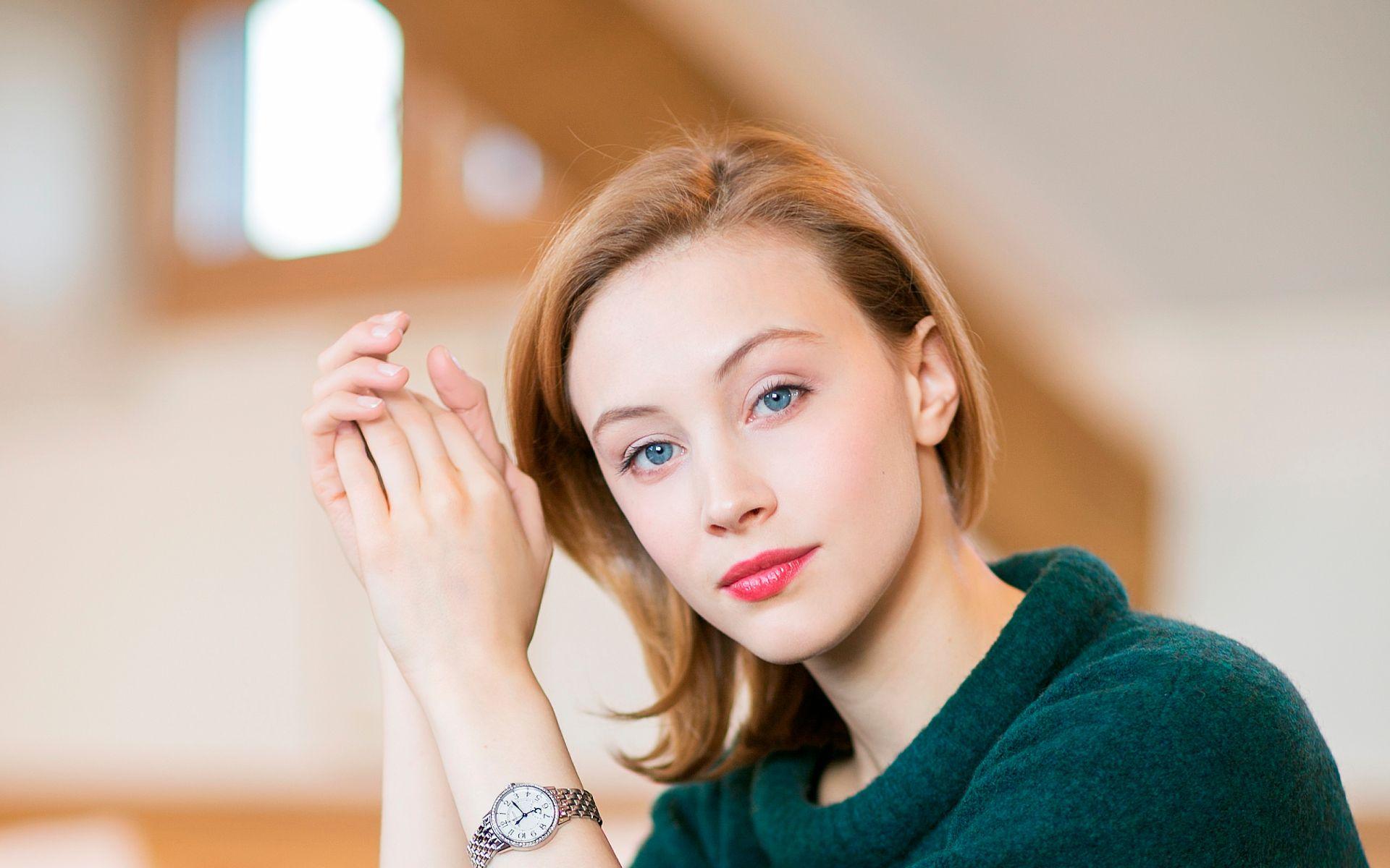 Sarah Gadon Full HD Wallpaper and Background Imagex1200