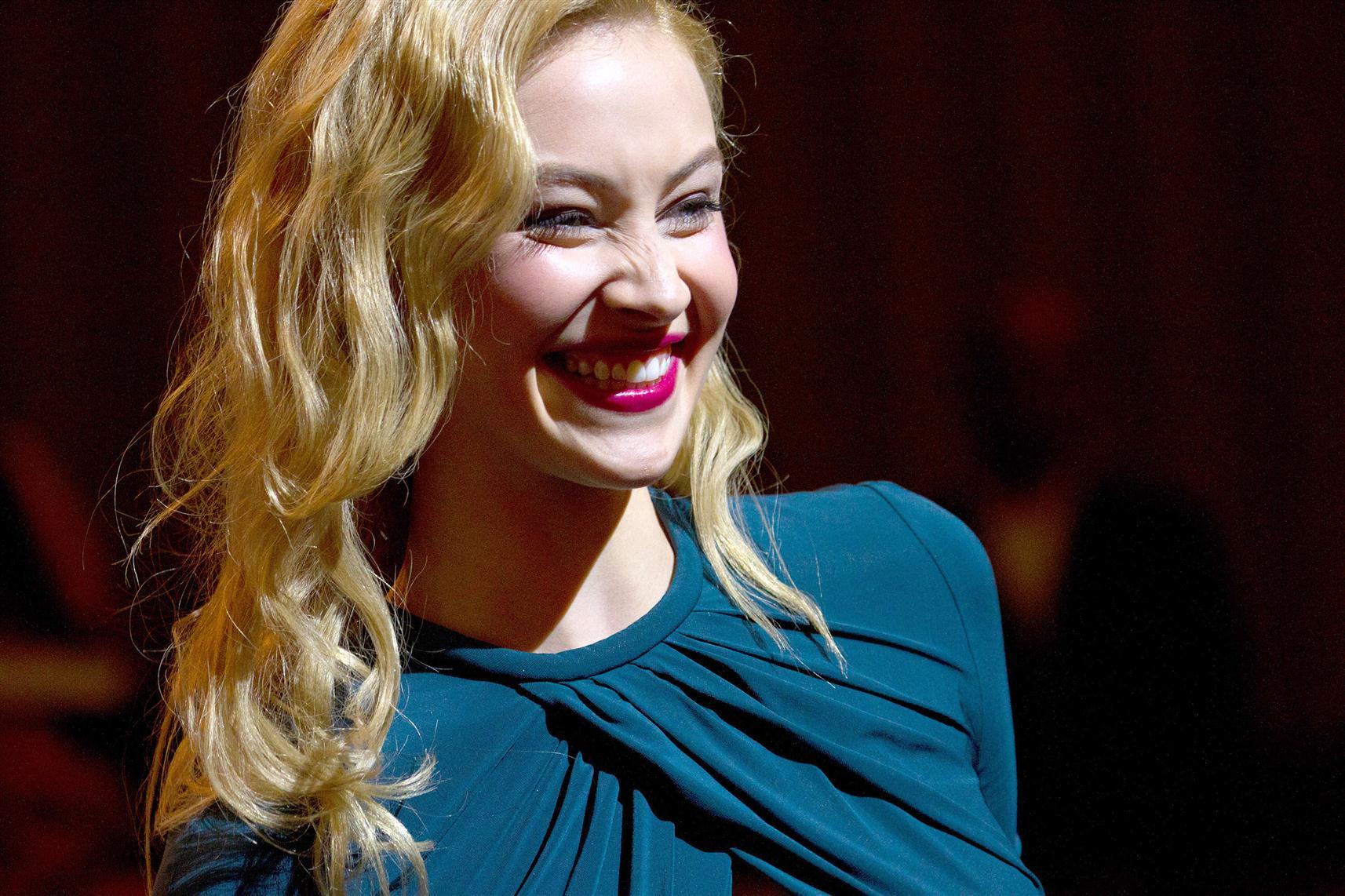 Happy Sarah Gadon Wallpaper 54229 1714x1142 px