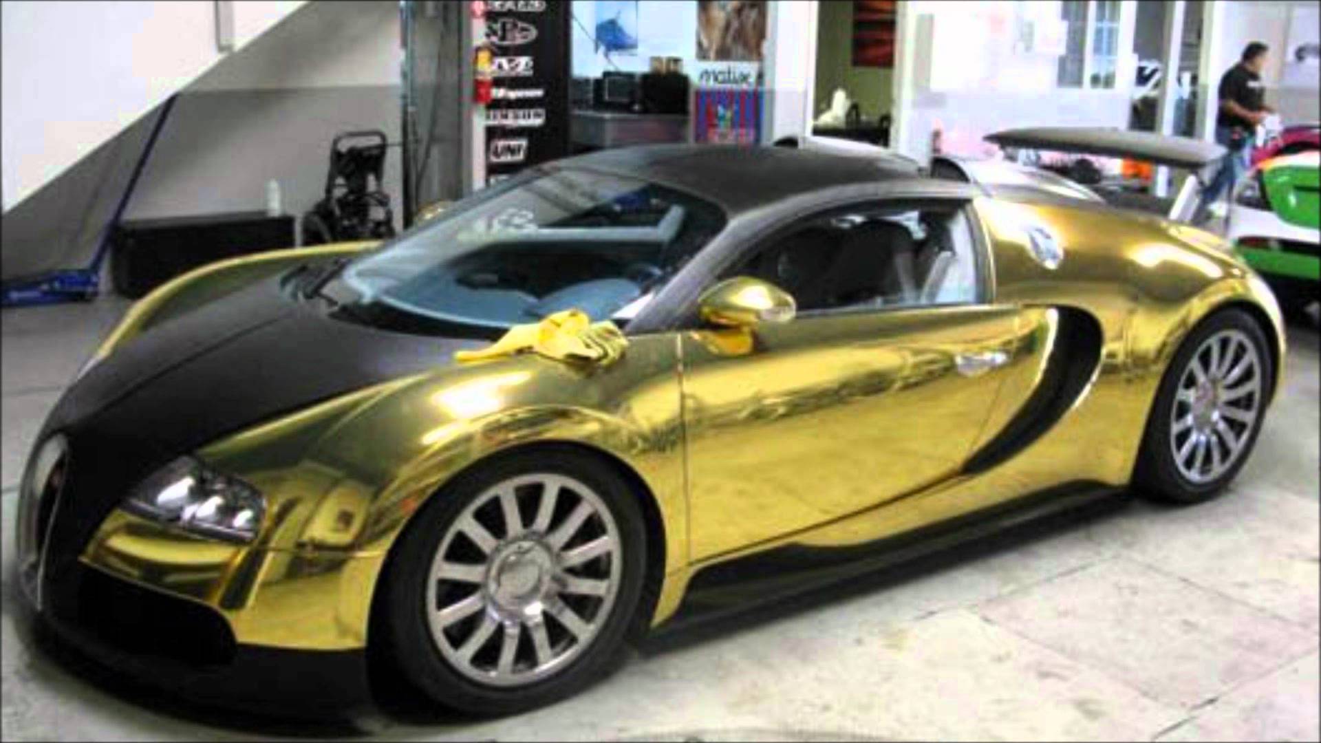 Gold Wallpaper Bugatti Chiron