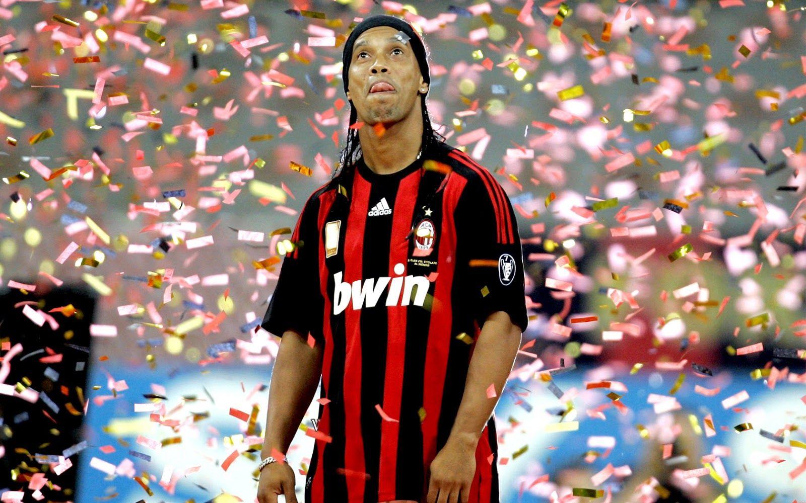 Awesome Ronaldinho 1080p Photo. Beautiful image HD Picture