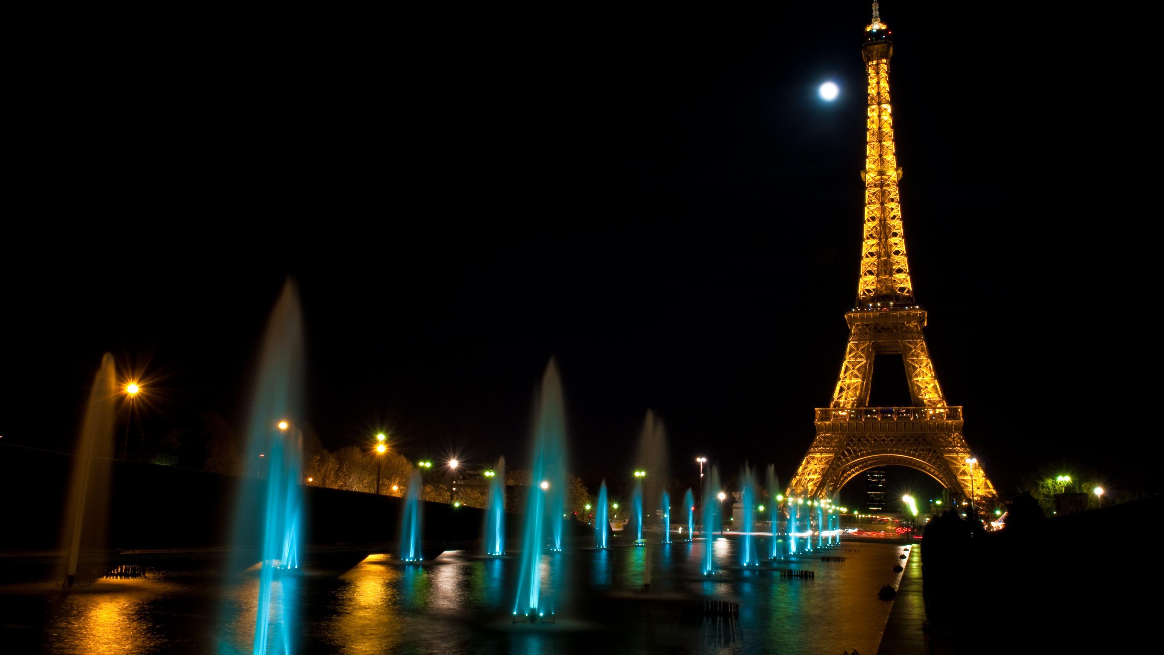 Paris at Night. Tour Eiffel wallpaper