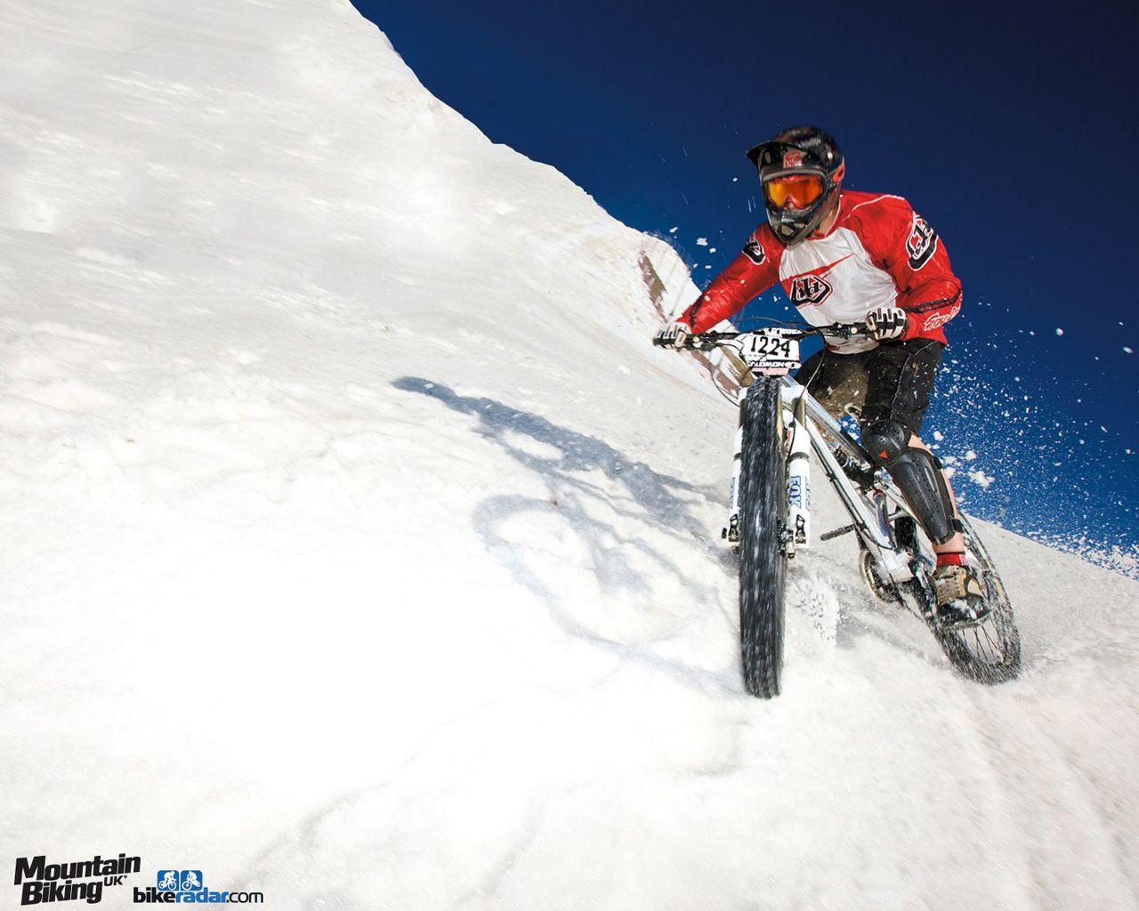 Download wallpaper: wallpaper velo, bike, snow, bicycle