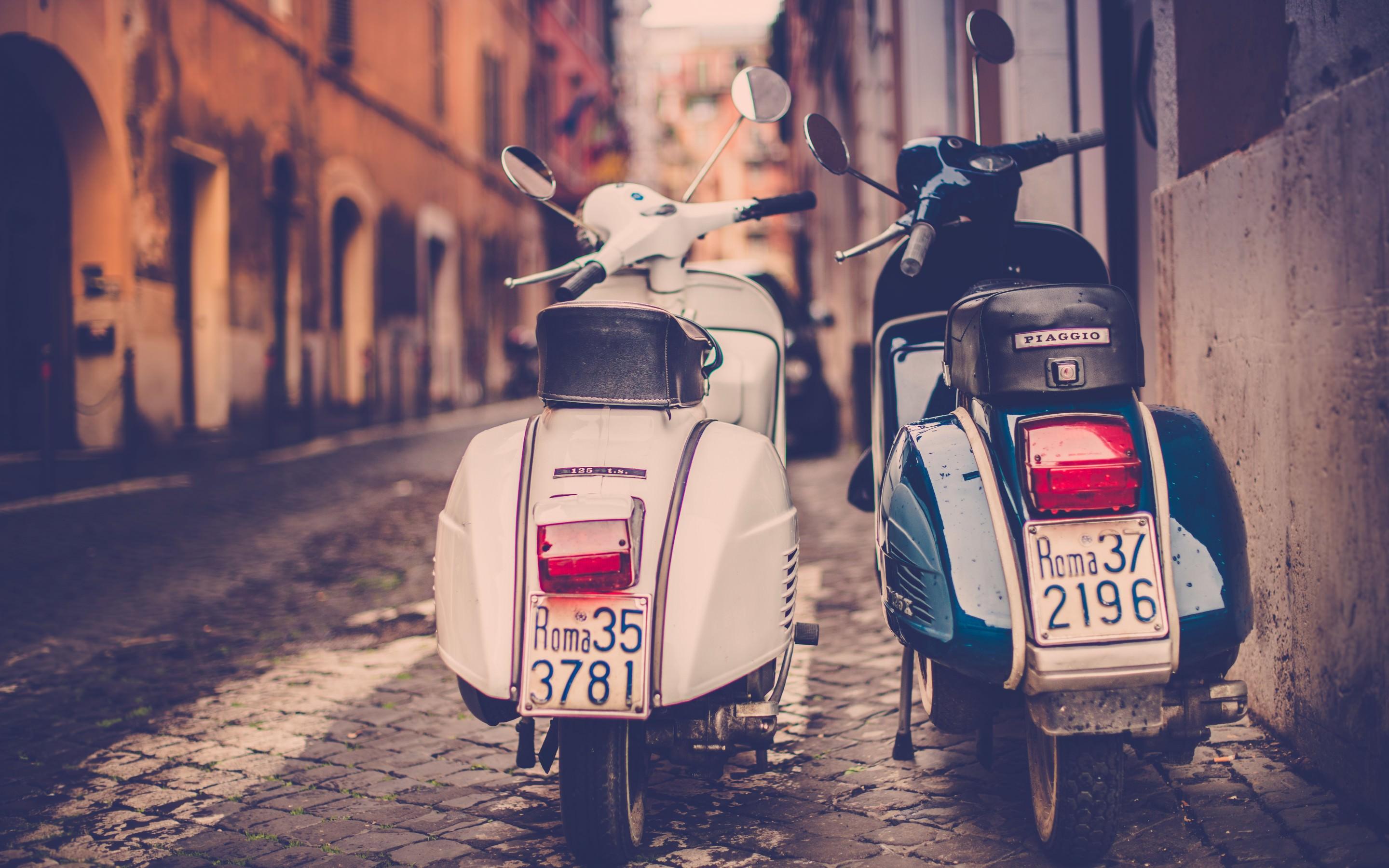 Scooter, Piaggio, Street, Road, Rome, Italy wallpaper