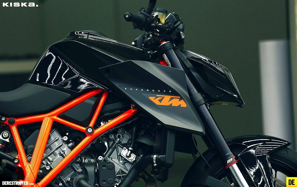 Black KTM 1290 Super Duke R by Kiska (Courtesy: AutoEvolution)