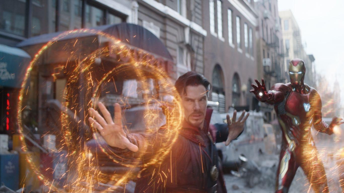Doctor Strange And Iron Man In Avengers Infinity War Wallpaper