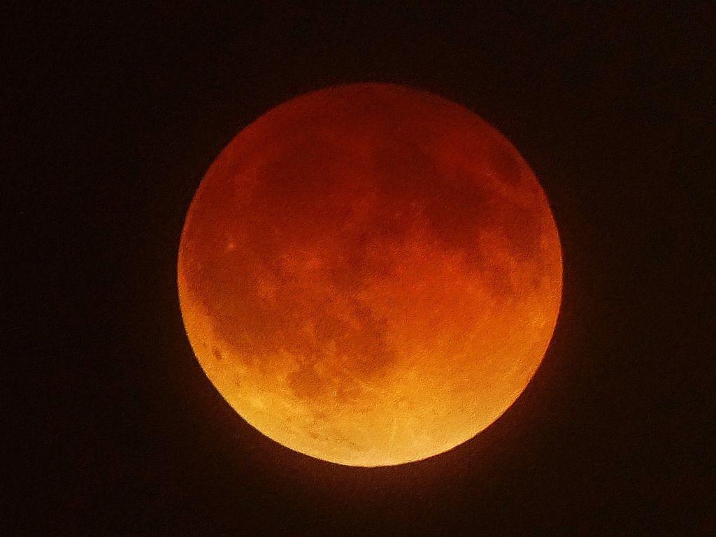 Audio: Heads up! Don't miss the Super Blue Blood Moon.3 KPCC