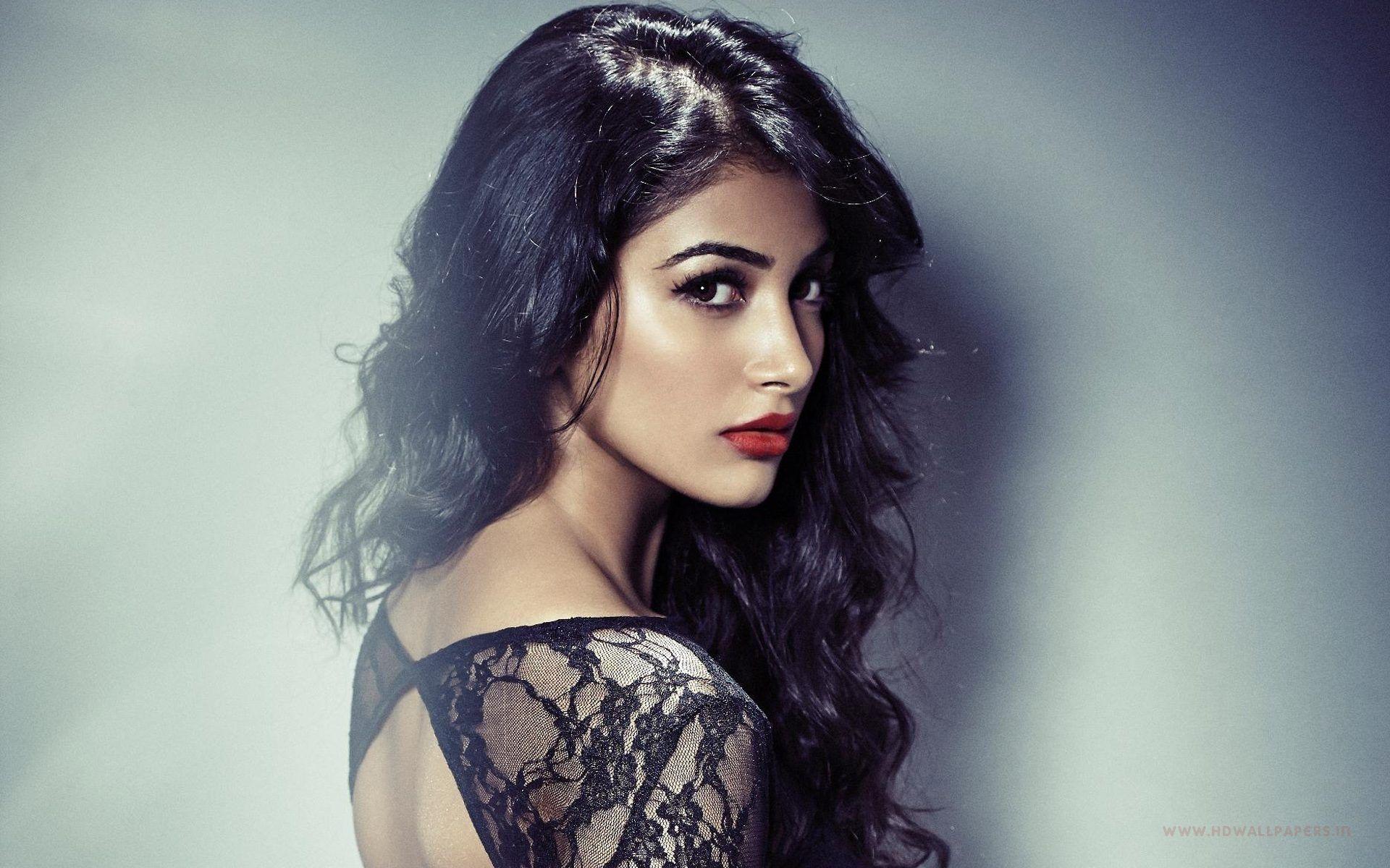 Celebrities HD Wallpaper Photo pooja hegde indian actress wide