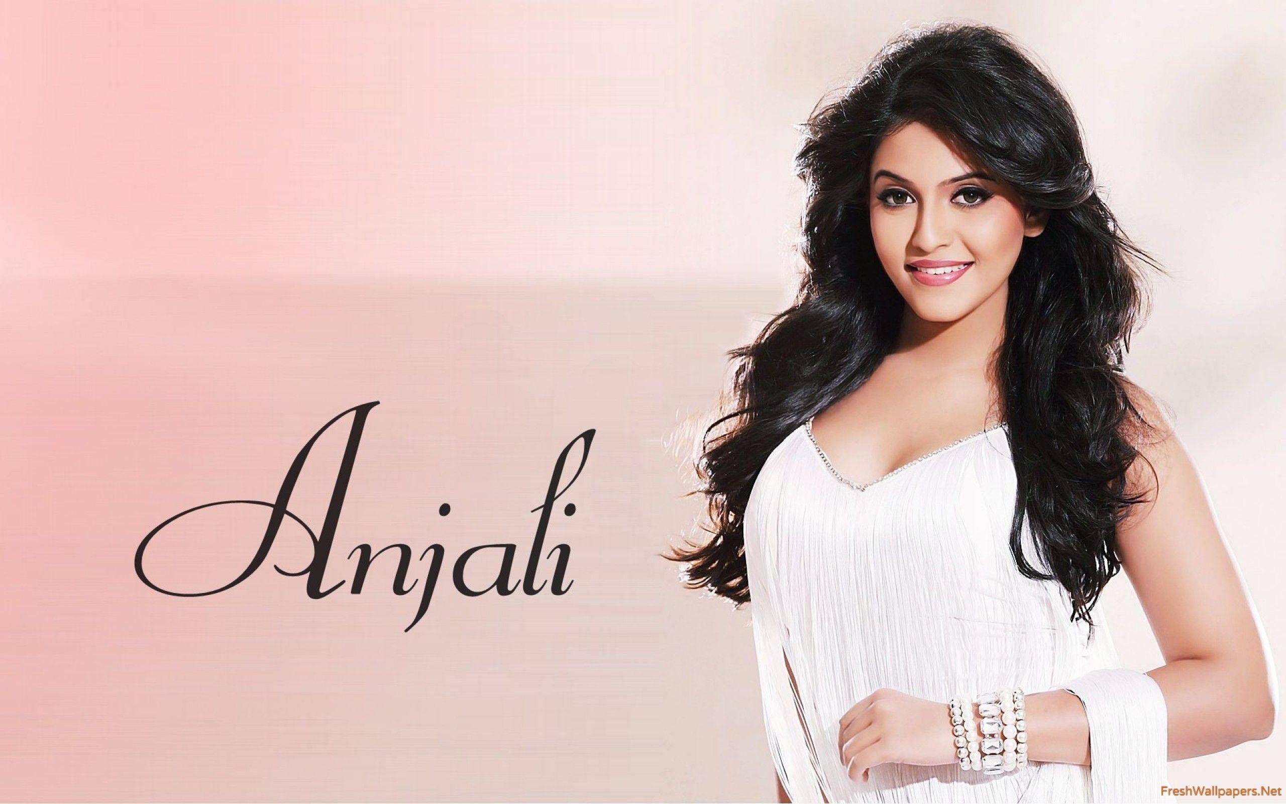 Download Actress Anjali HD wallpaper. TechPandey Technology Blog