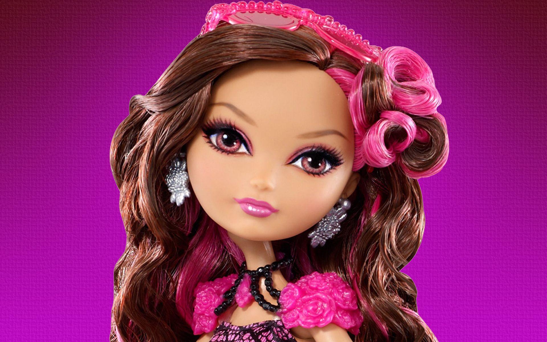 Cute And Beautiful Barbie Doll Wallpaper