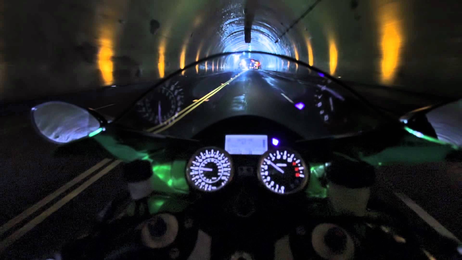 Kawasaki Ninja ZX 14R Soul Of A Ninja (HD)