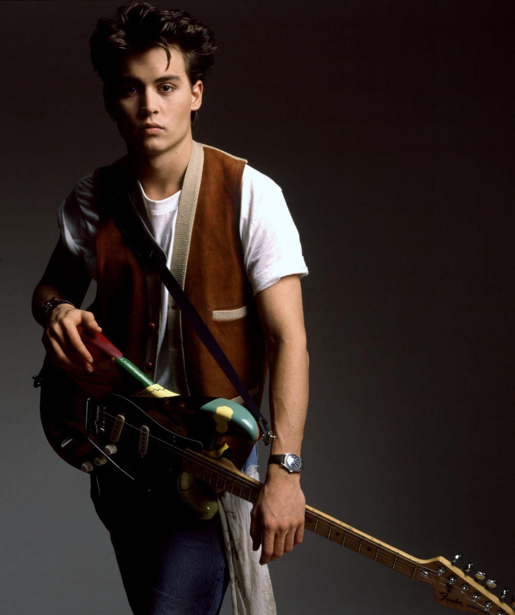 Young Johnny Depp (id: 29822)