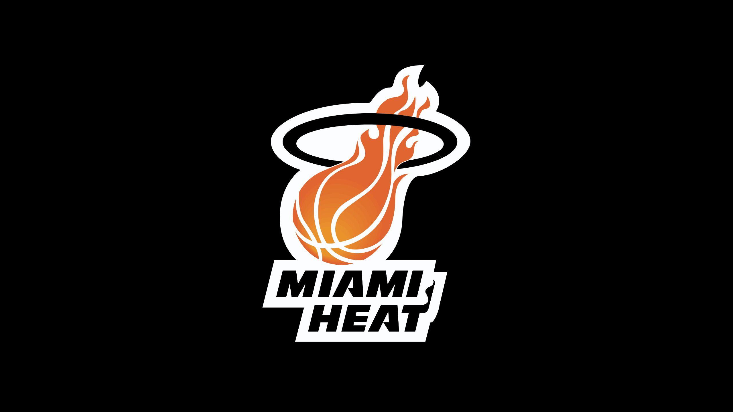 NBA Miami Heat Team Logo Black Wallpaper
