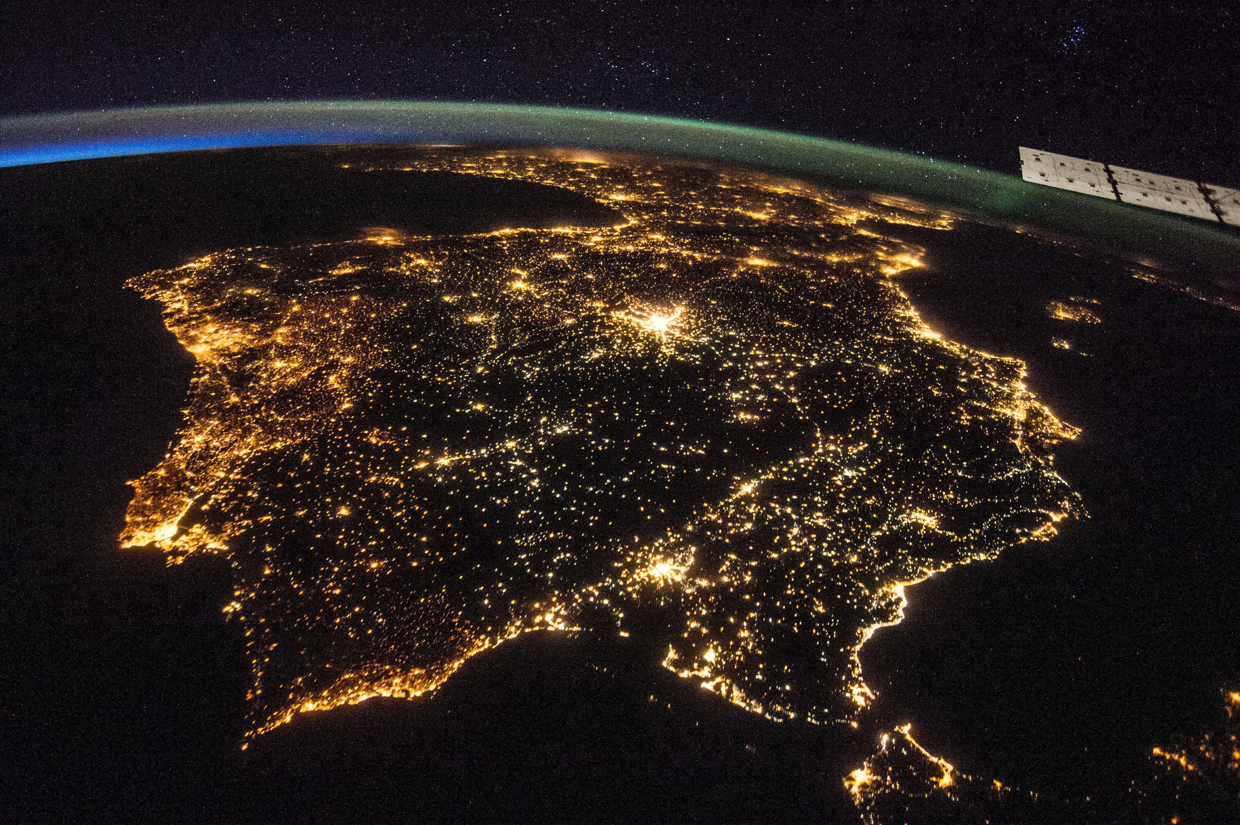 Spain Iberian Peninsula Night Nasa Strait Of Gibraltar Andorra Portugal space earth night lights wallpaperx2832