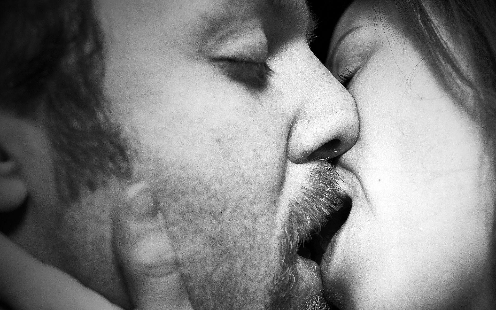 Lips Kissing Couple Black And White Wallpaper. HD Wallpaper Rocks