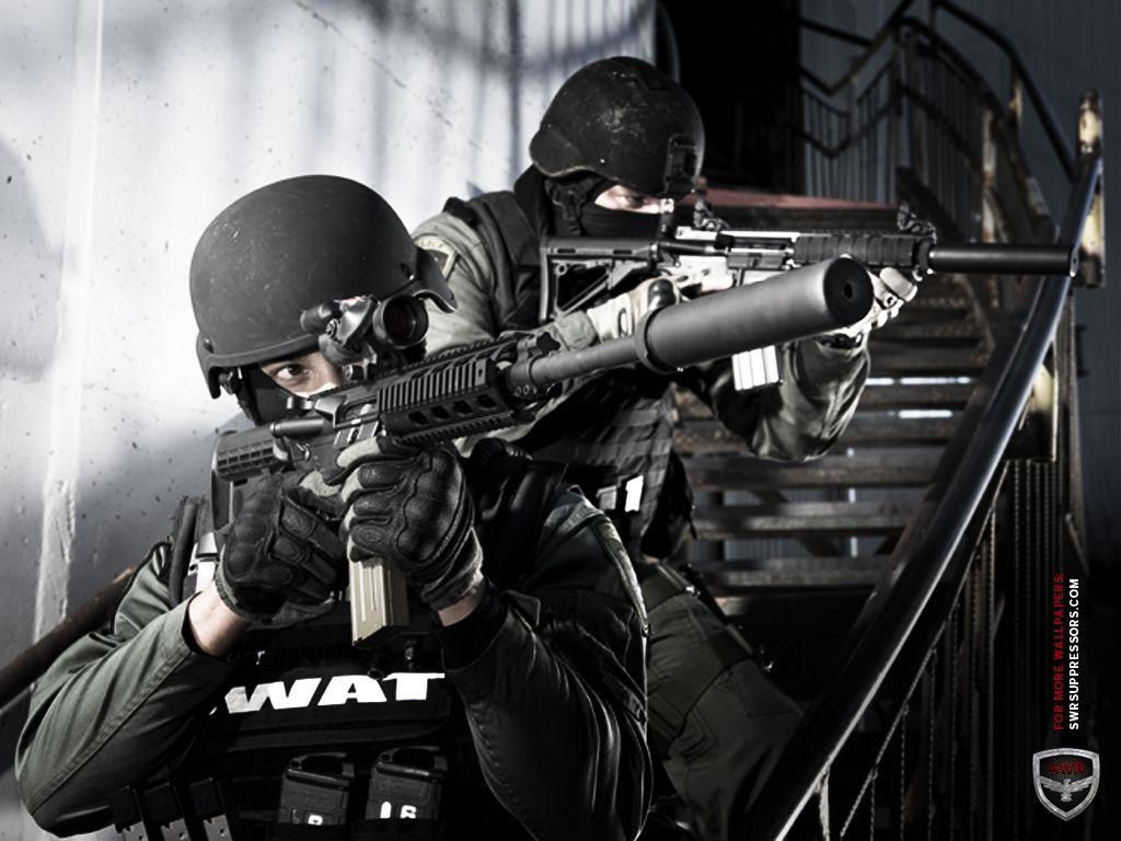 Wallpaper Swat 1024x768. Weapons Military EDC. Swat
