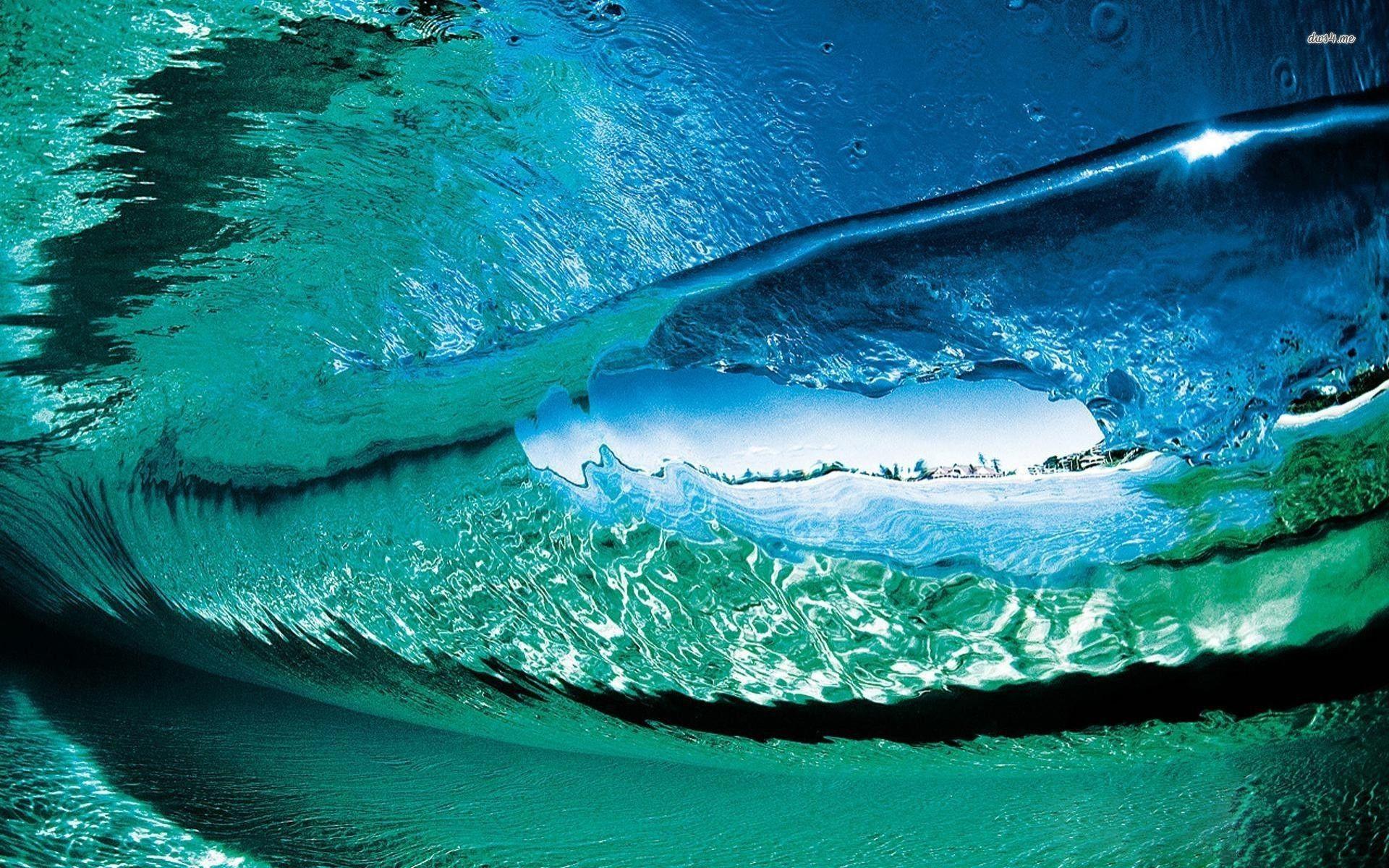 Beach Waves Desktop Wallpaper