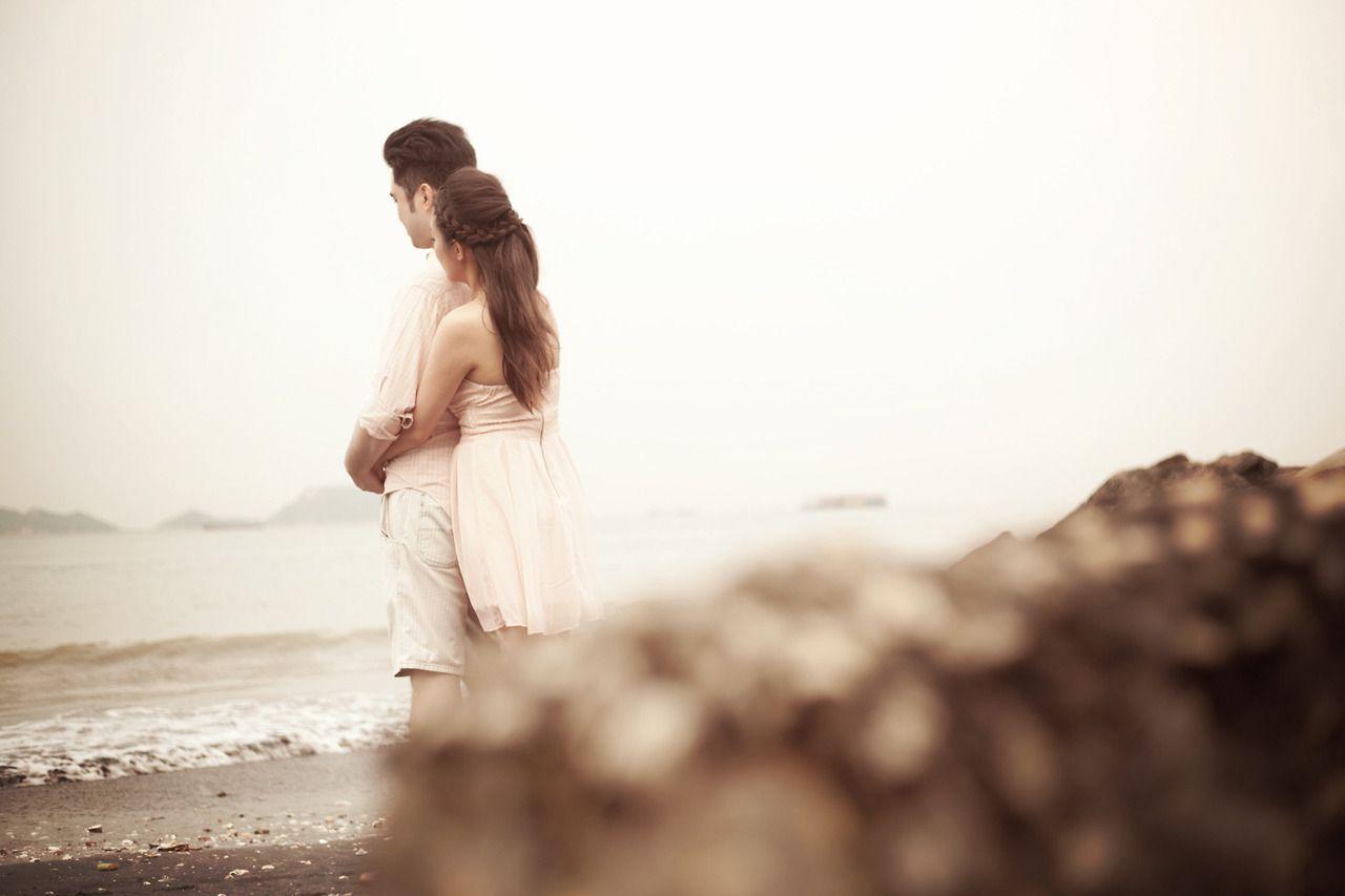 Cute Hug Couple Best Wallpaper 12584