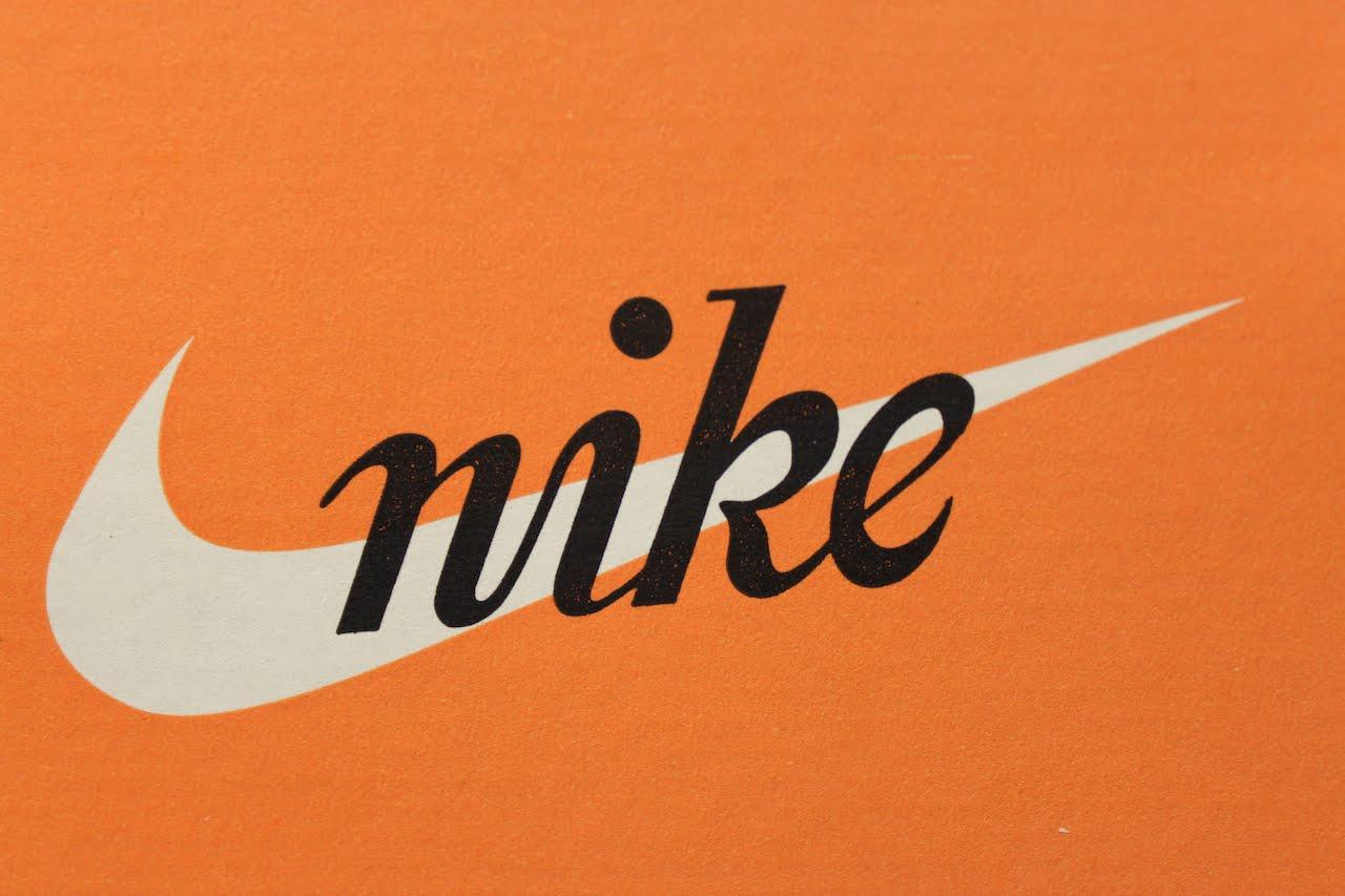 vintage nike symbol