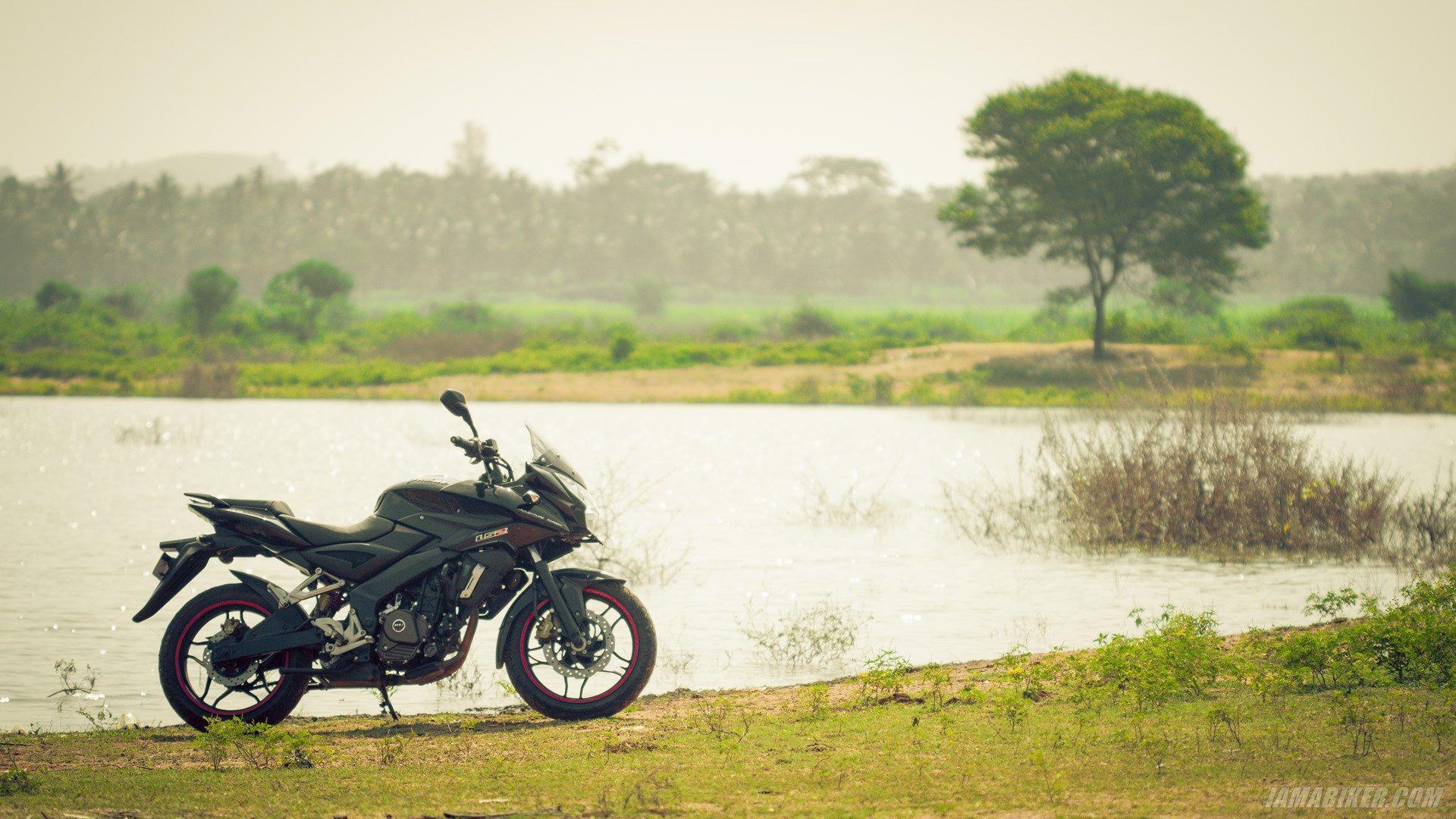 Pulsar AS 200 HD wallpaper