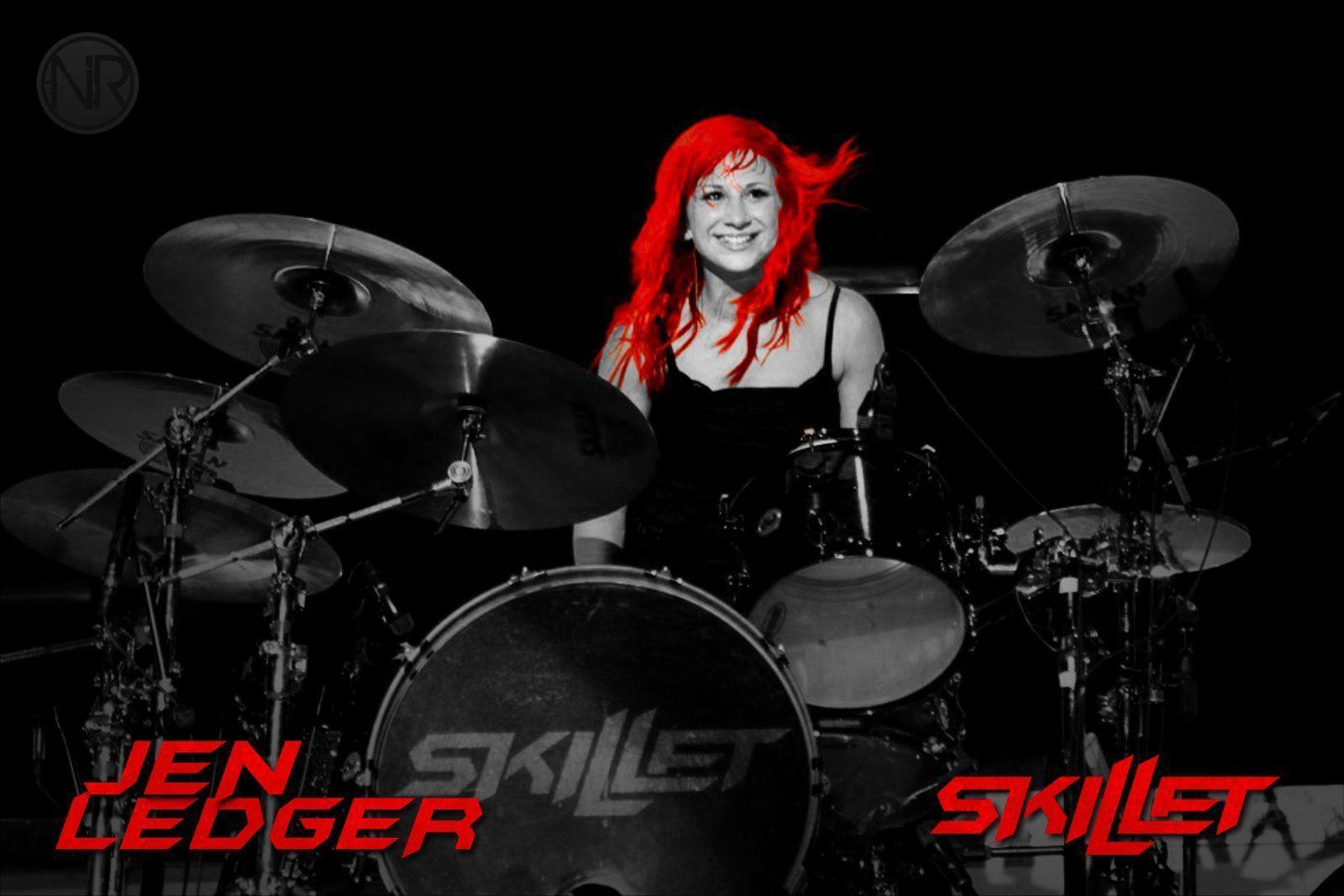 Jen Ledger Wallpaper