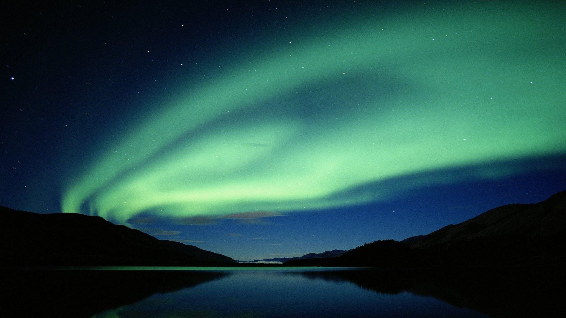 Sky Skyscapes Aurora Borealis Nighttime Background