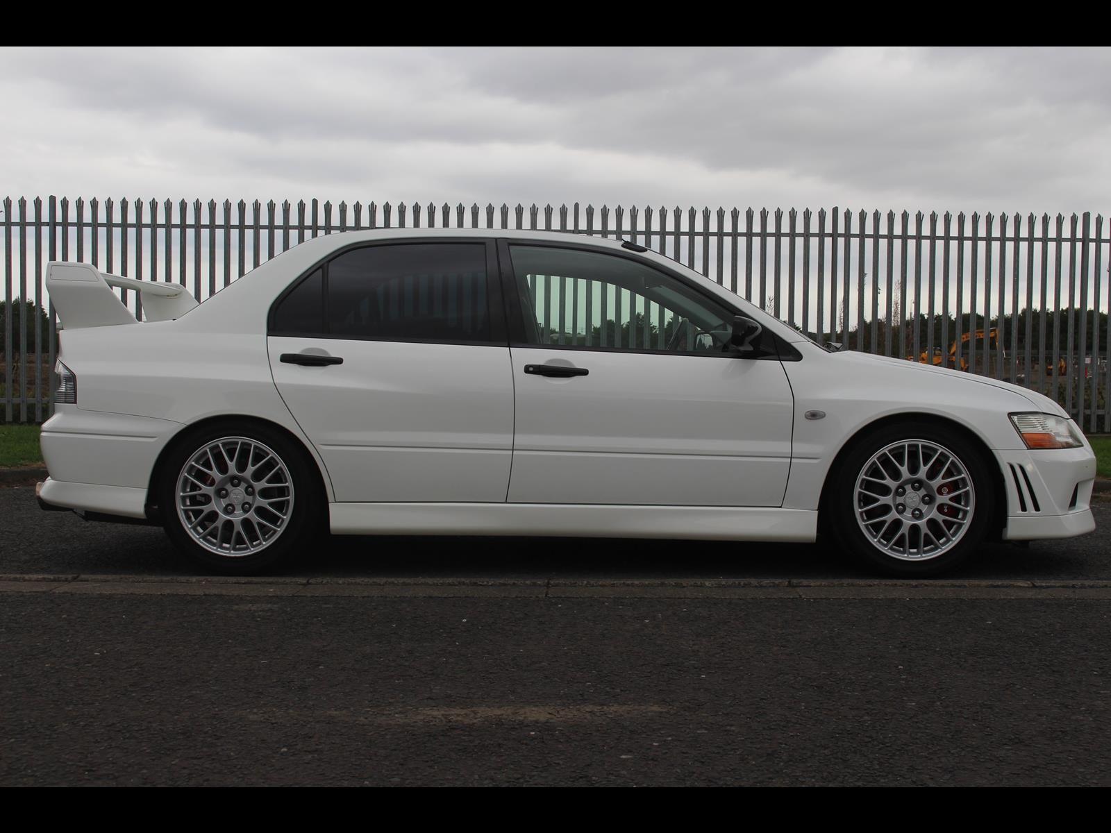 Mitsubishi Lancer Evo 7 RS