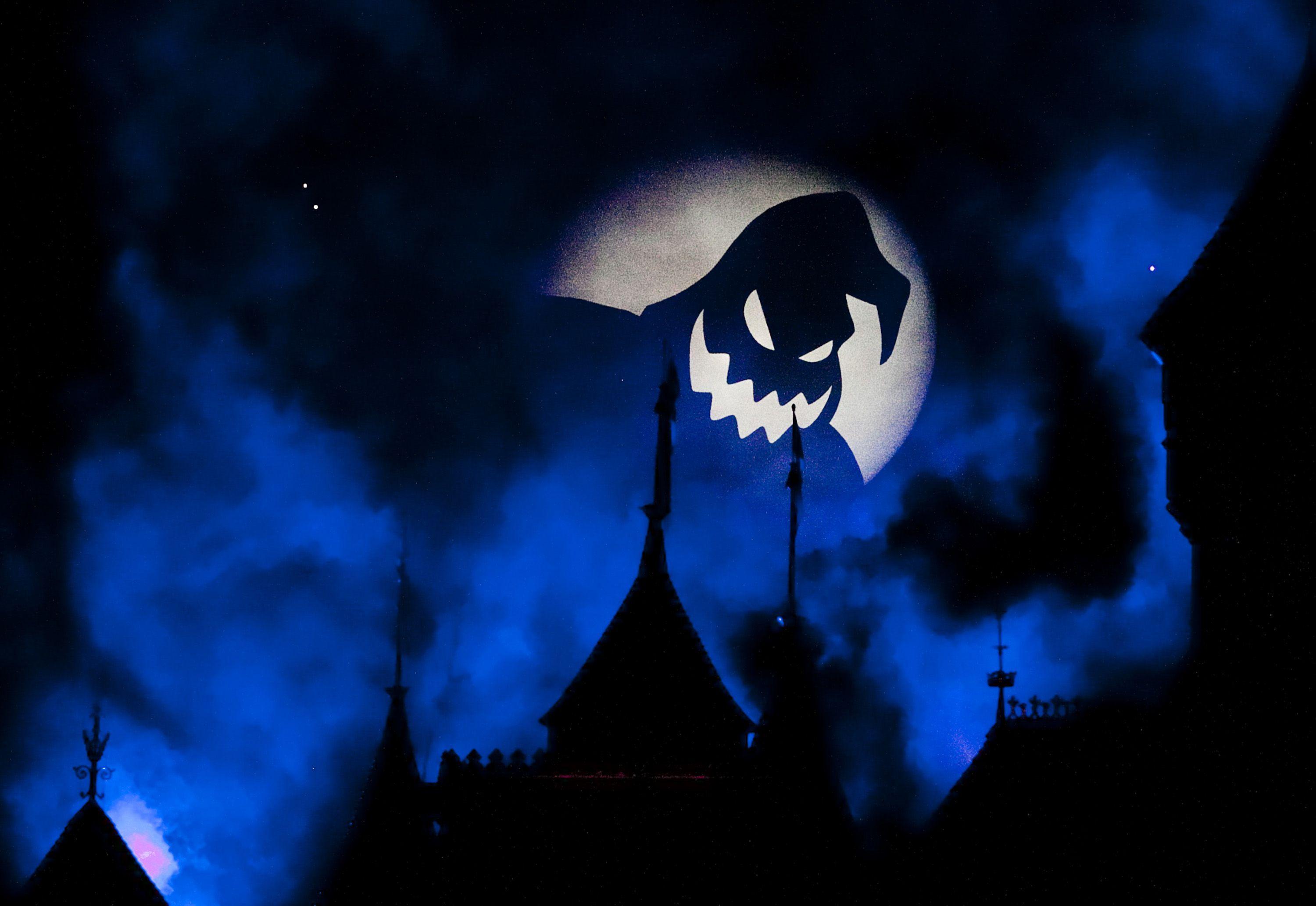 Disney Halloween Screams fireworks are held only during the Party at