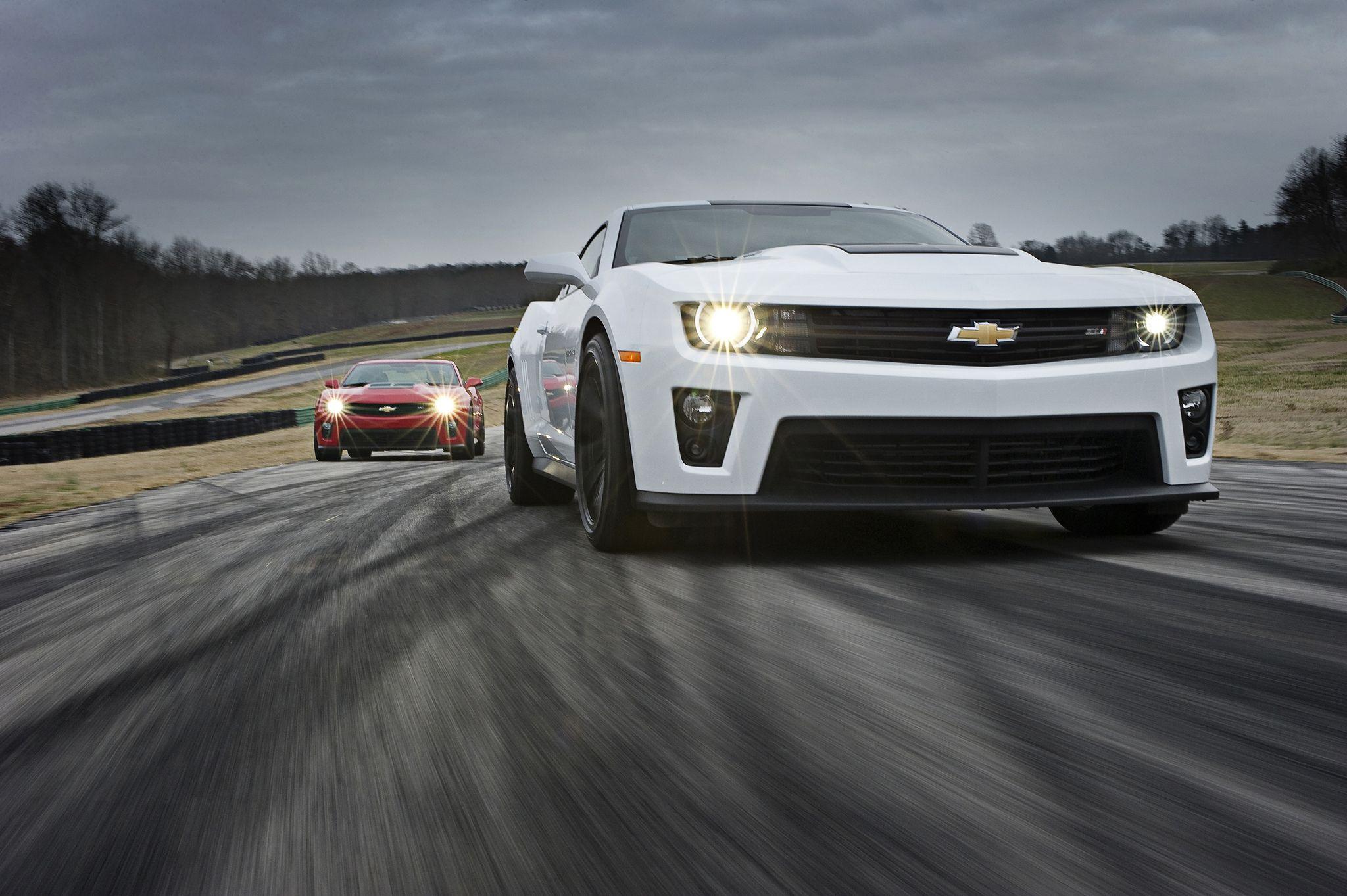 Chevrolet Camaro ZL1 muscle cars sportcar wallpaperx1363