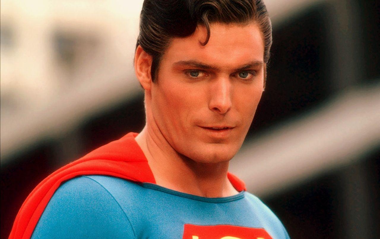 Christopher Reeve as Superman wallpaper. Christopher Reeve as