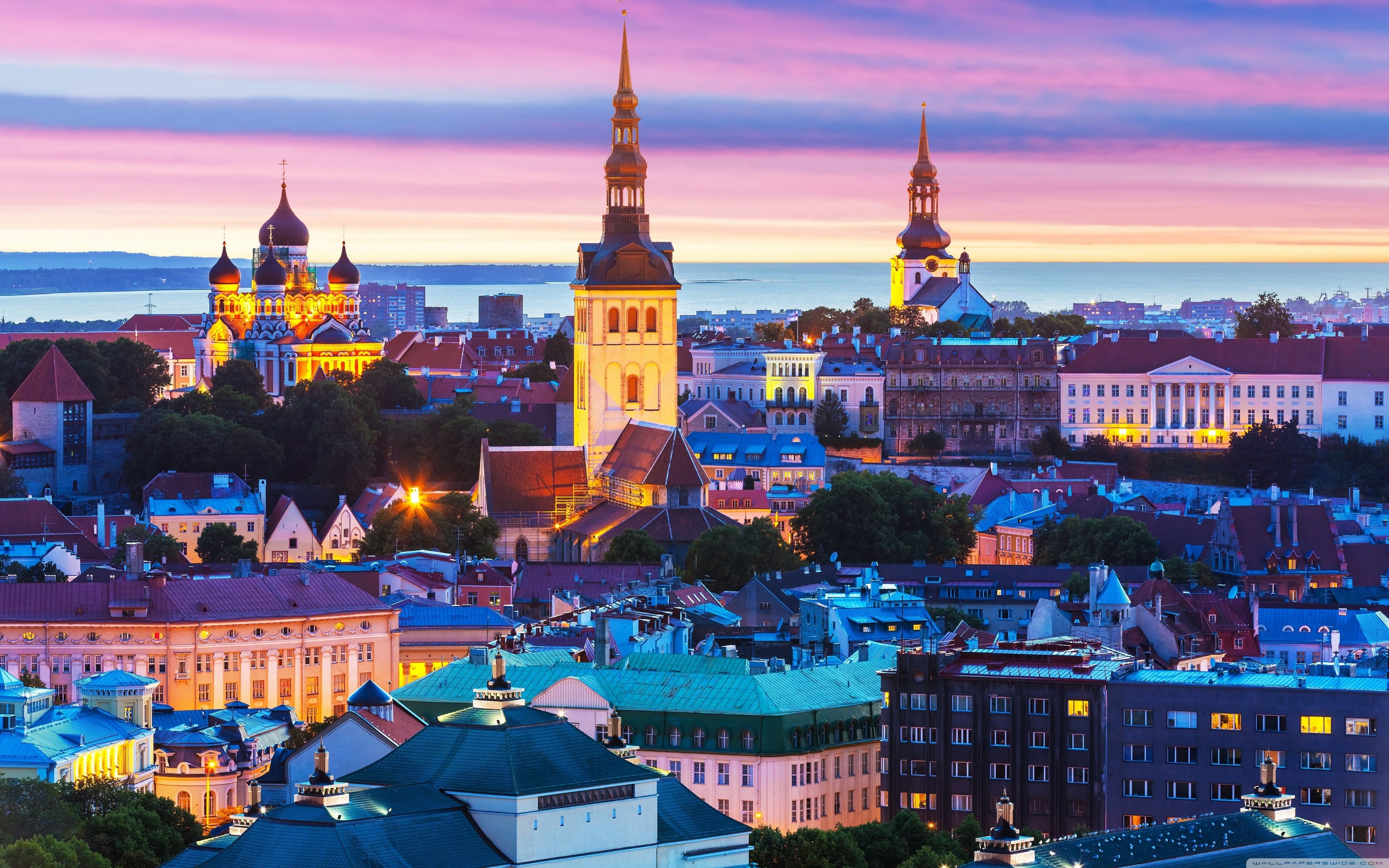 Beautiful City Lights ❤ 4K HD Desktop Wallpaper for • Dual Monitor