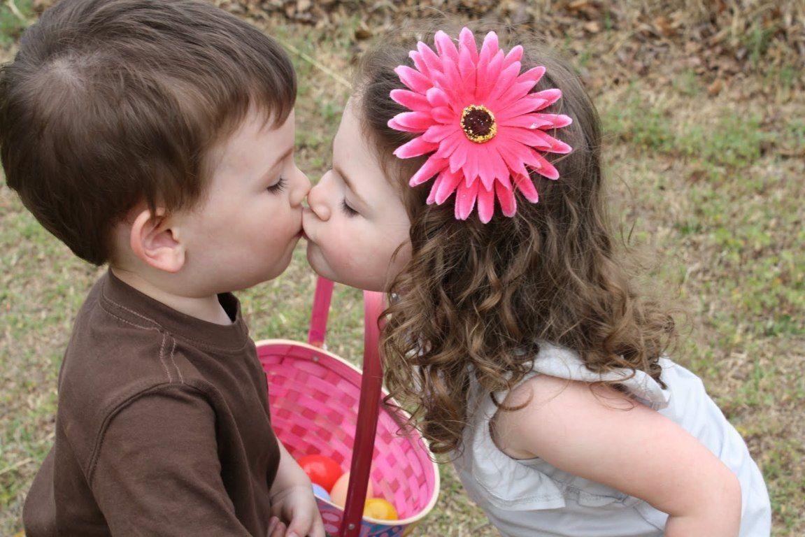 By Gricelda Dineen Kiss Wallpaper, 1151x768 px
