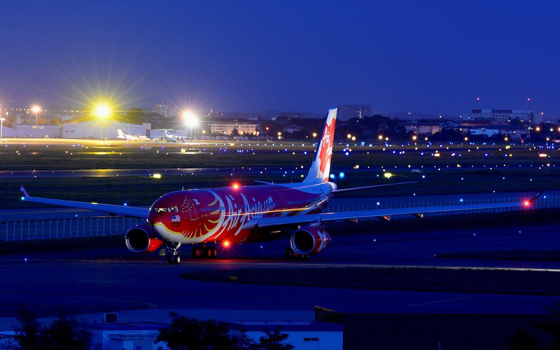 Airbus A330 Passenger Aircraft, airport, night, city wallpaper
