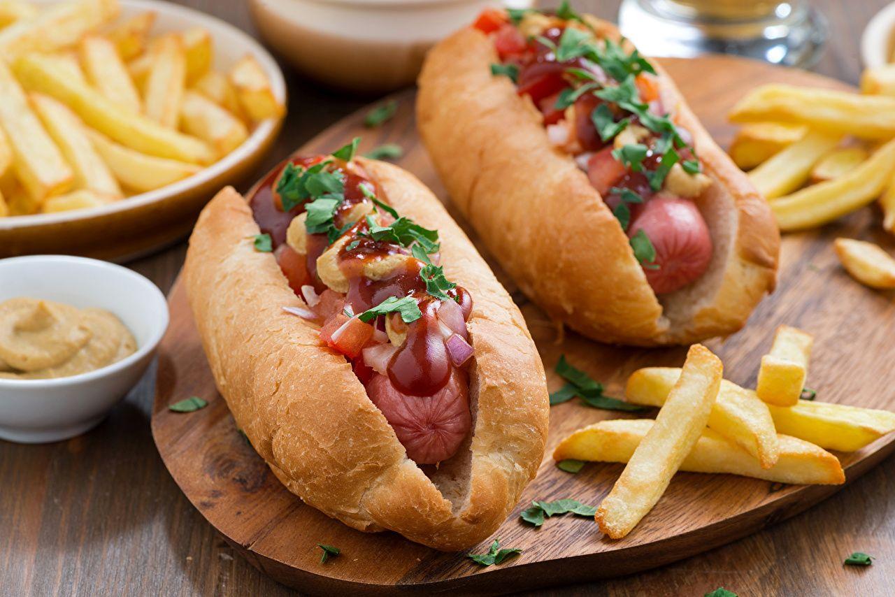 Photo Hot dog French fries Buns Fast food Vienna sausage Food