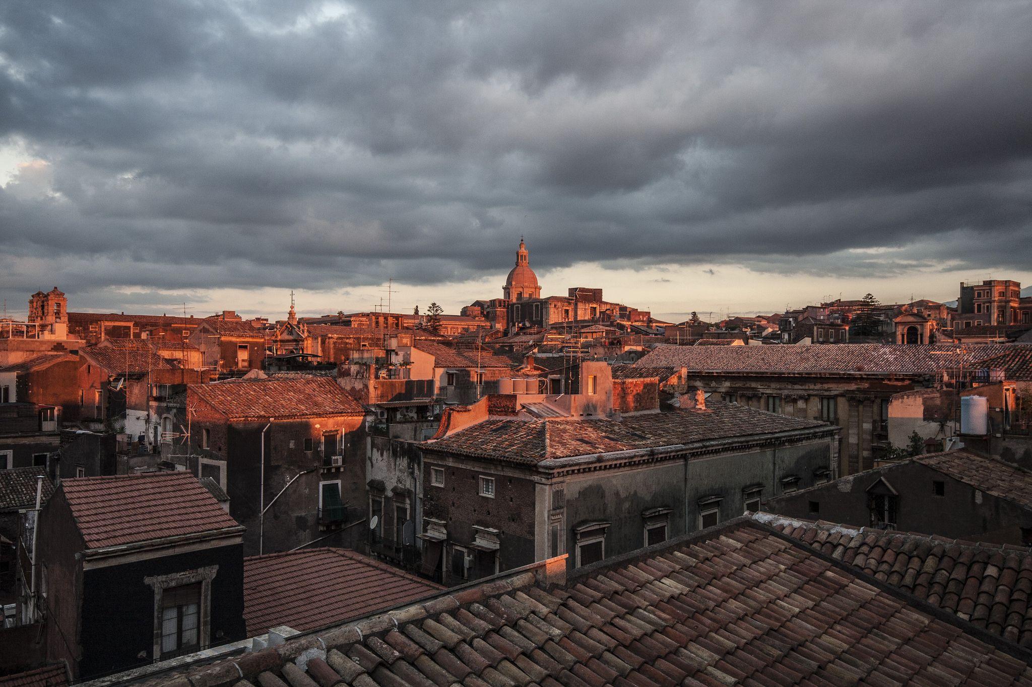 Catania City HD Wallpaper and Photo