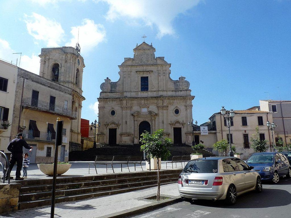 Militello in Val di Catania City HD Wallpaper and Photo