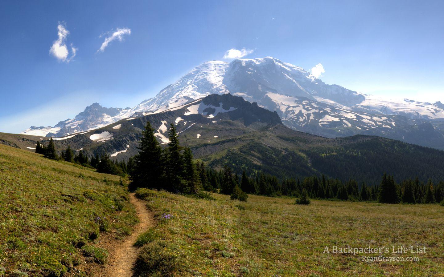 A Backpacker's Life: Photography: Mount Rainier from the Wonderland