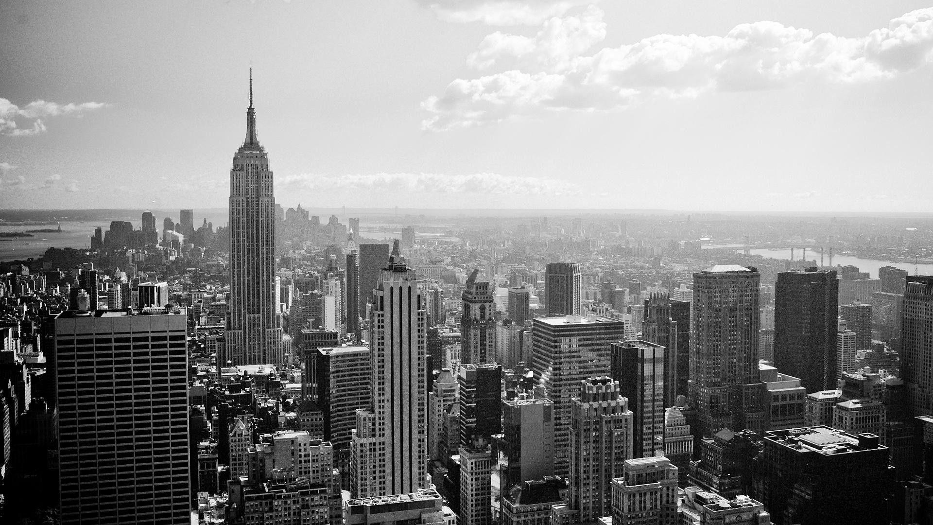 NYC Black and White Wallpaper