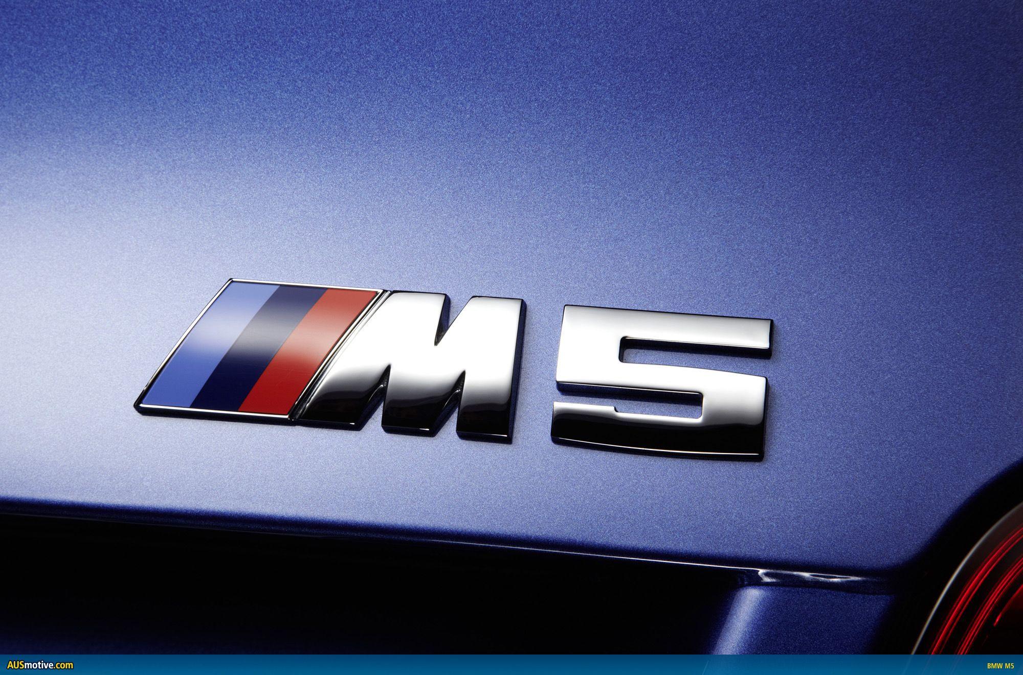 AUSmotive.com OFFICIAL: BMW M5 photo & specifications