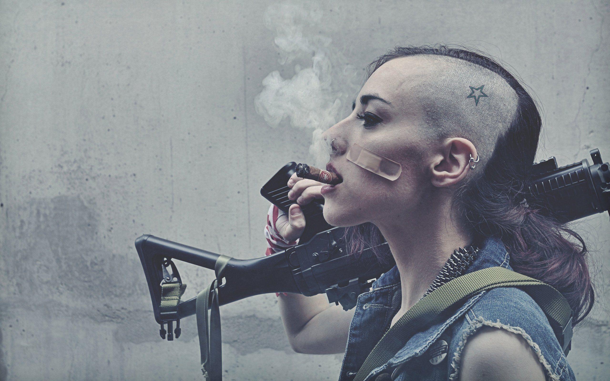 Brunette Cigar Smoking Rifle Tank Girl Cosplay weapon gun f