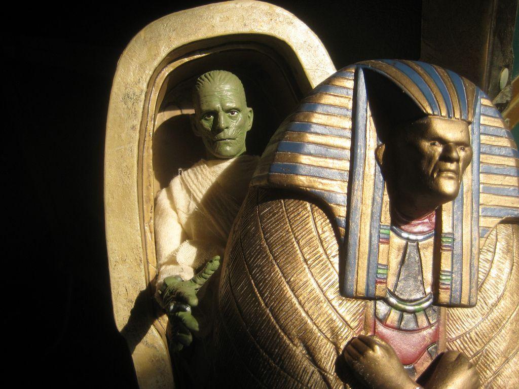 Imhotep the Mummy in an Egyptian Mummy Case 2414. Boris Kar