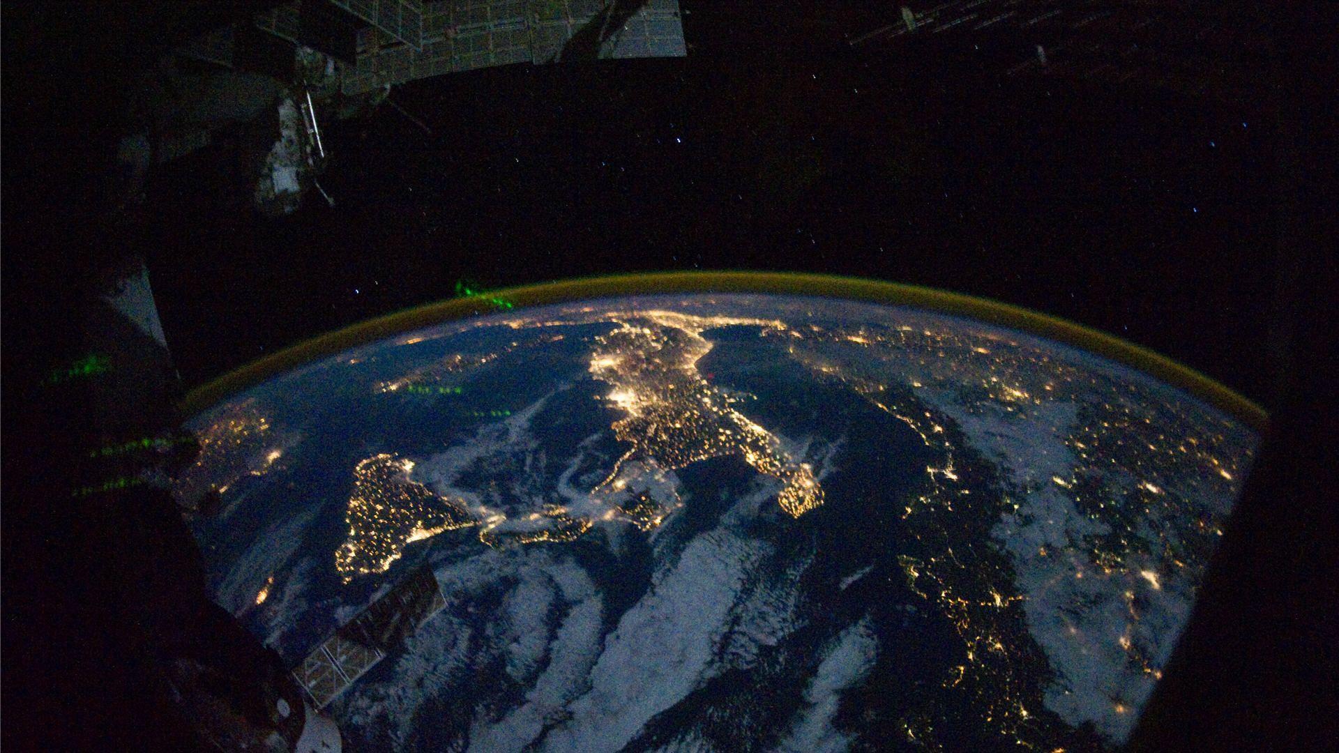 Nasa Wallpaper 69 Go Away