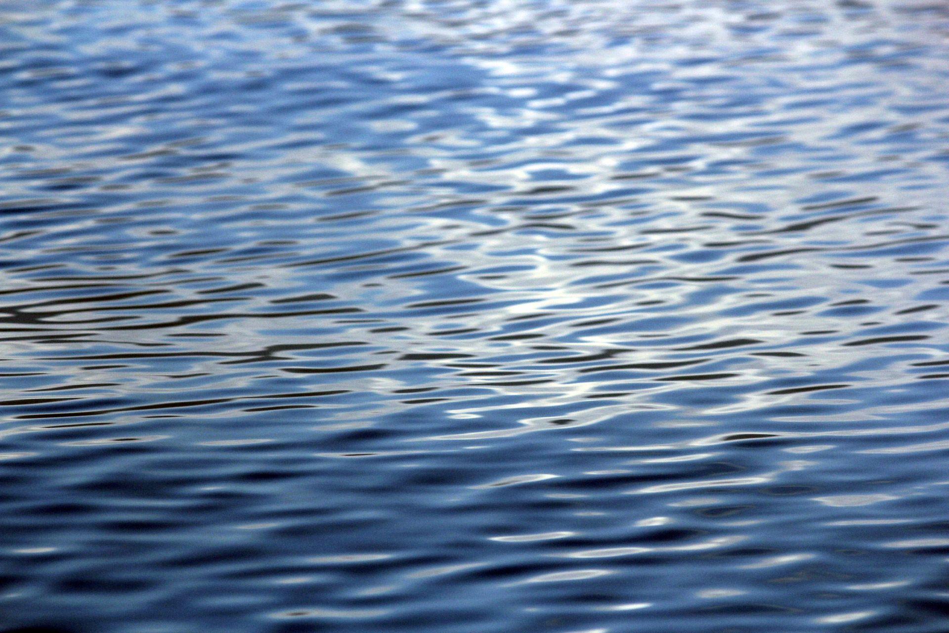Blue Water Background Free Domain Picture