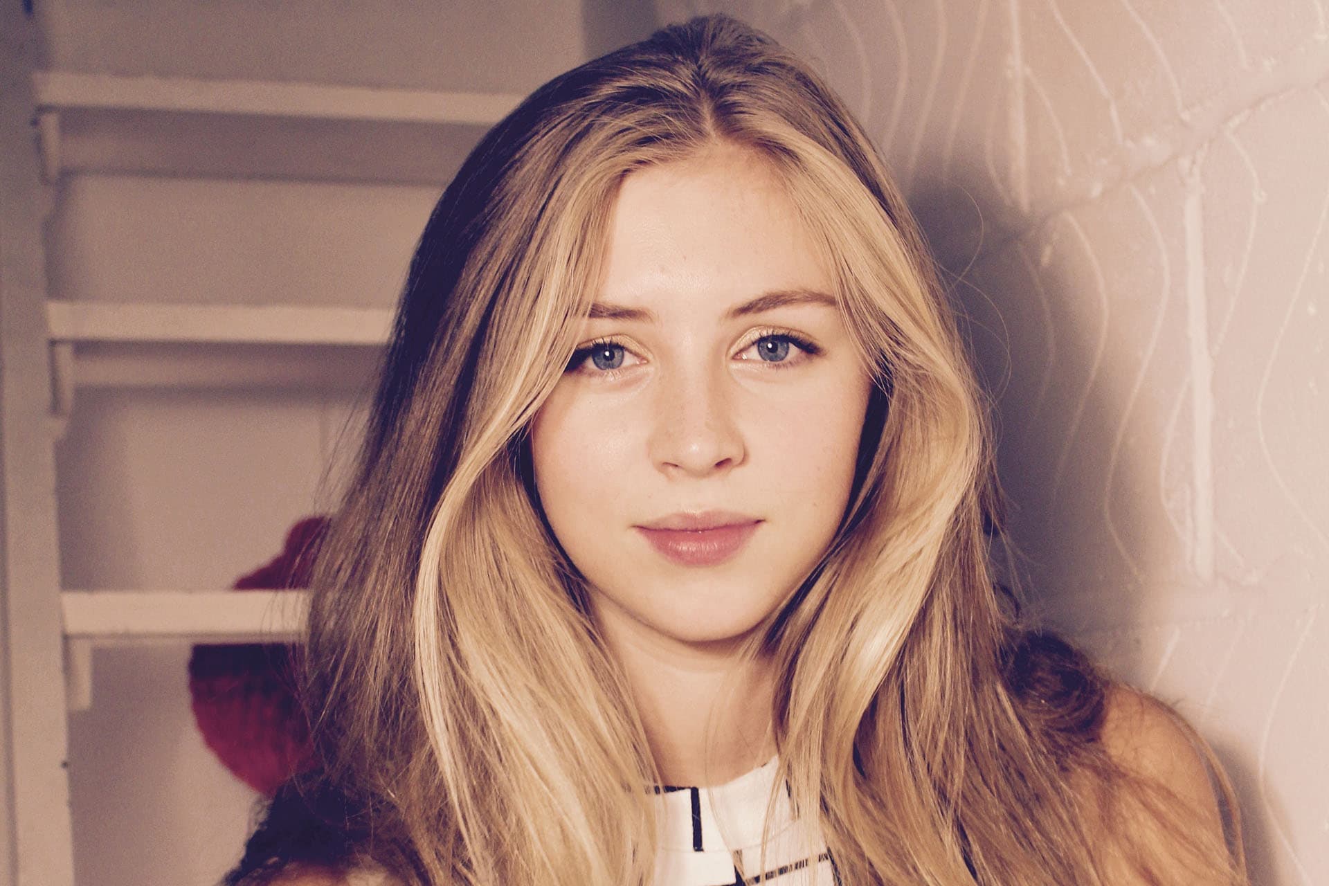 Hermione Corfield wallpaper HD