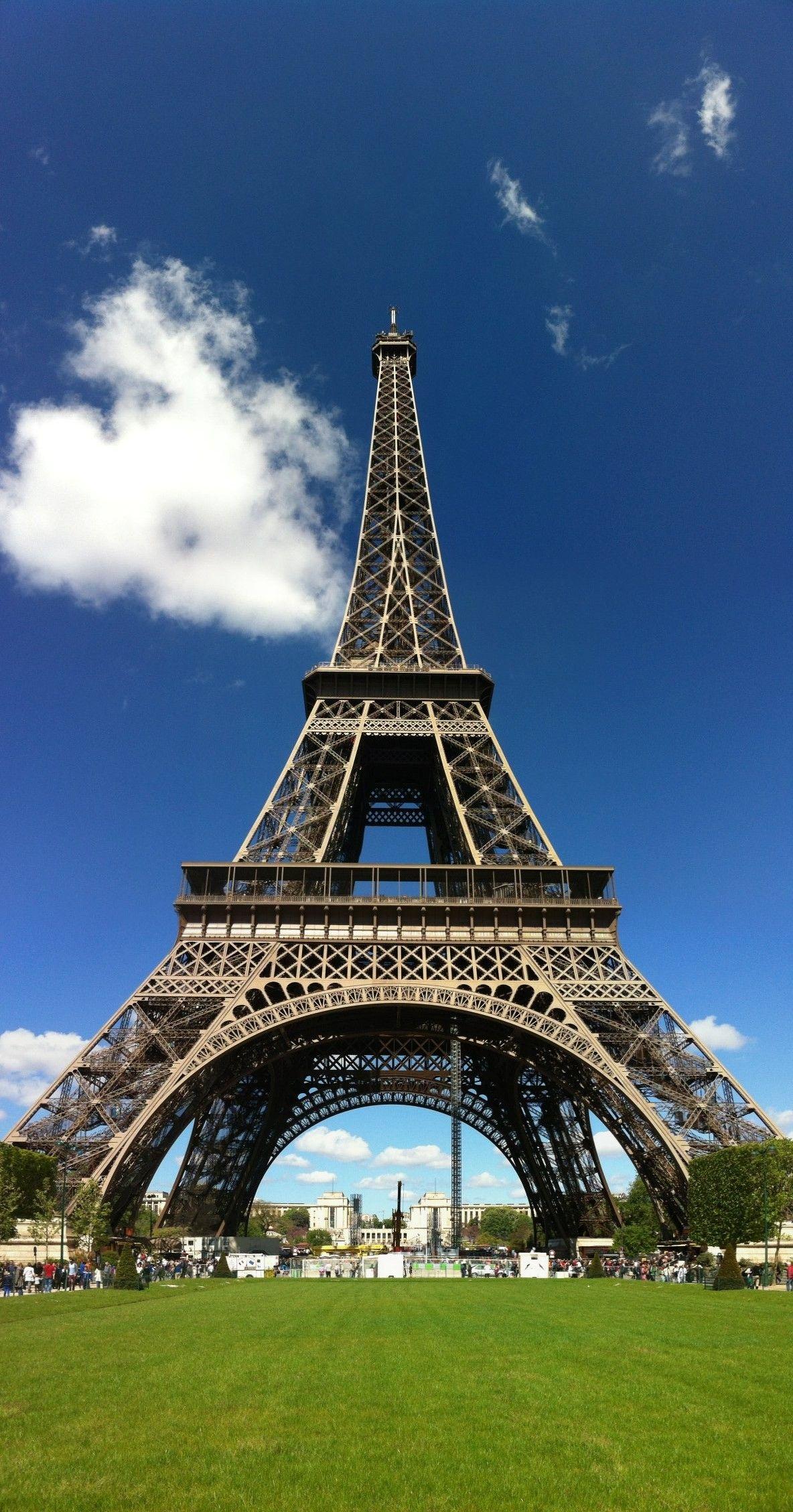 The Eiffel Tower image The Eiffel Tower HD wallpaper and background