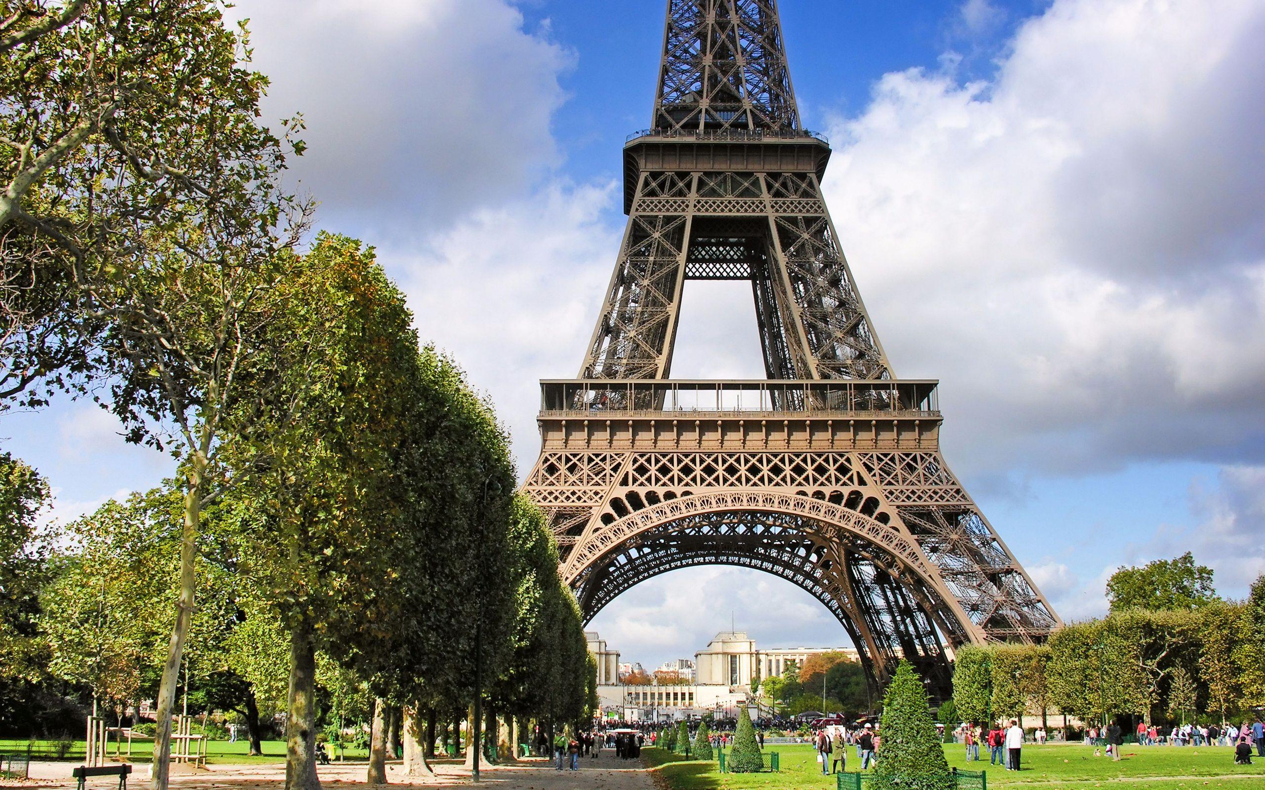 Eiffel Tower Full HD Wallpaper and Background Imagex1600