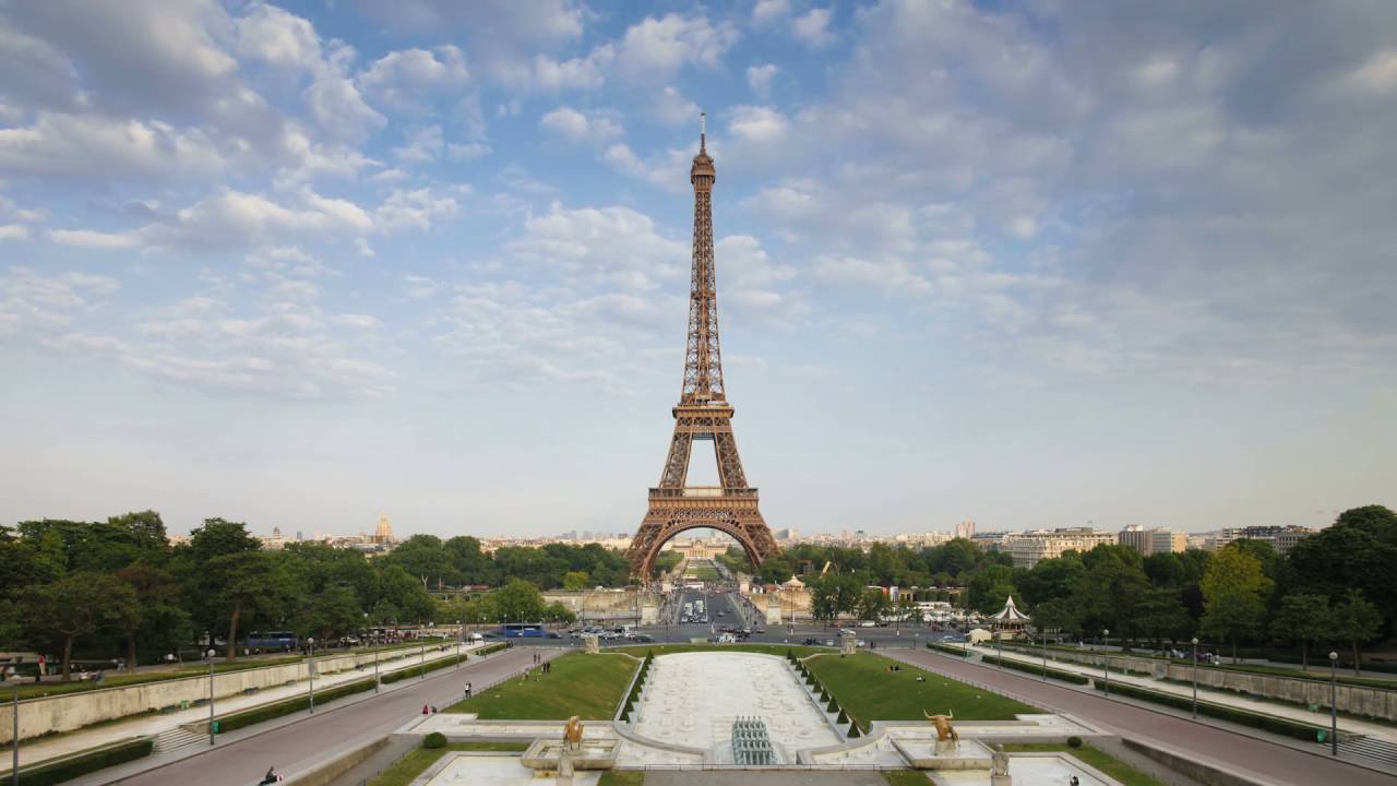 Eiffel Tower In Paris (France) Background HD 1080p