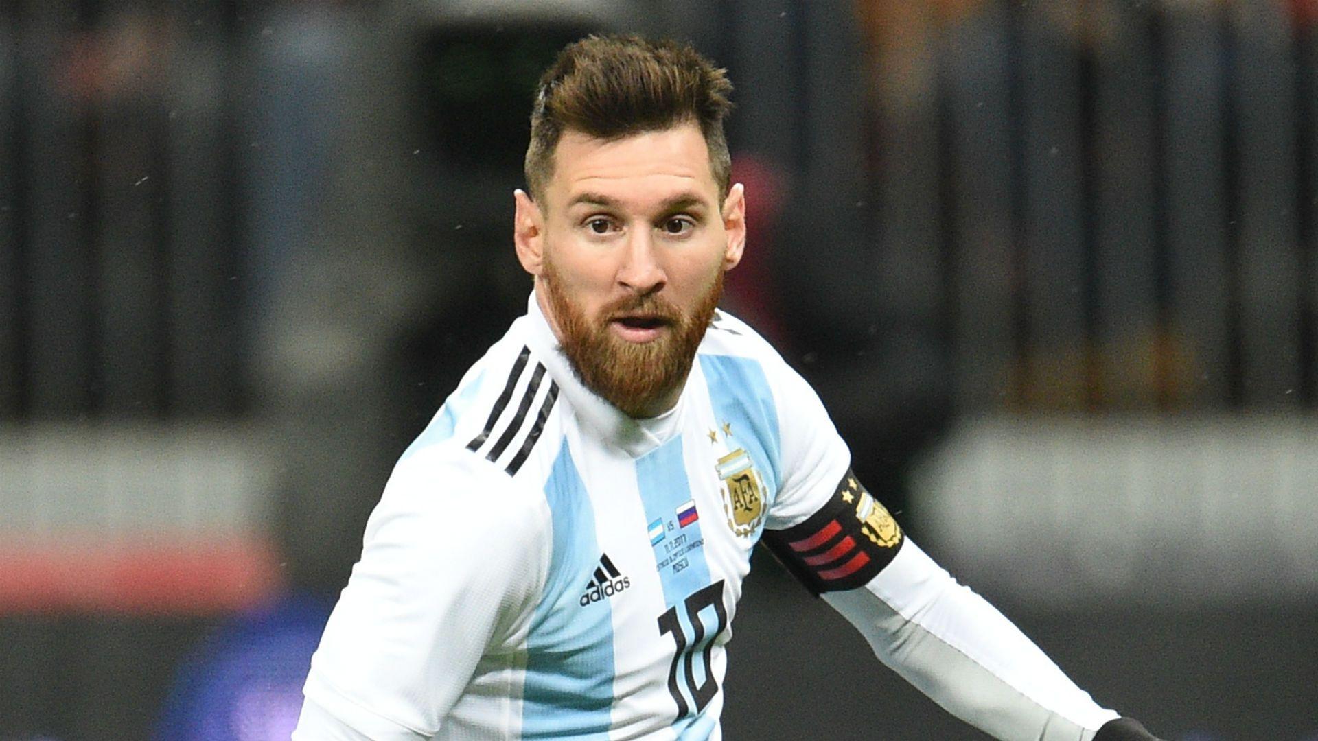 Messi joins Argentina's World Cup training camp. FOOTBALL News