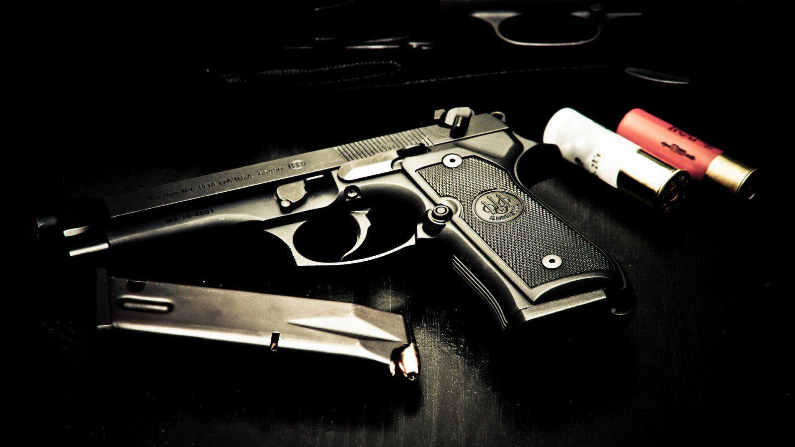 Beretta Pistol Wallpaper 19 X 900